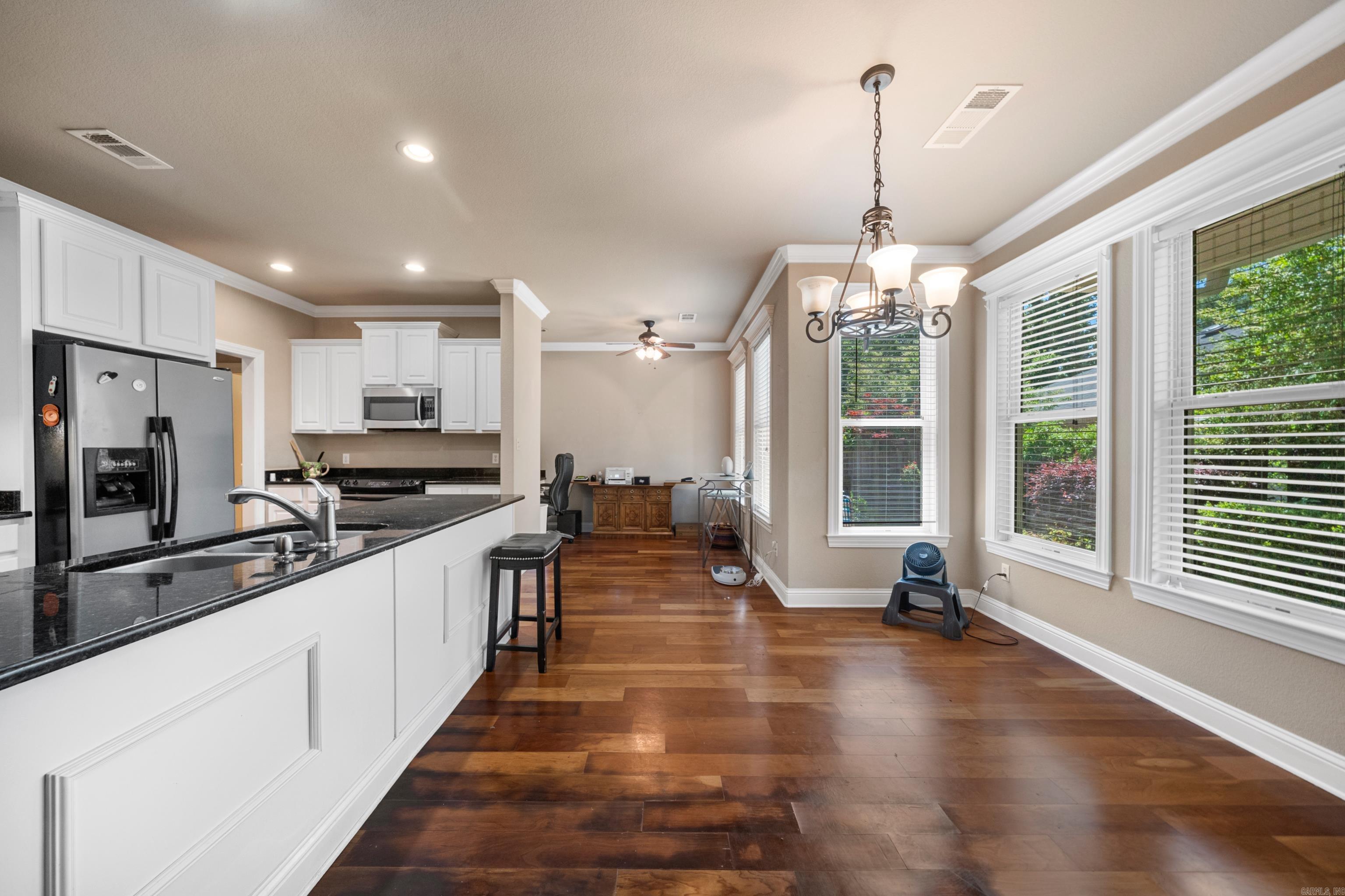 BAYHILL - Residential
