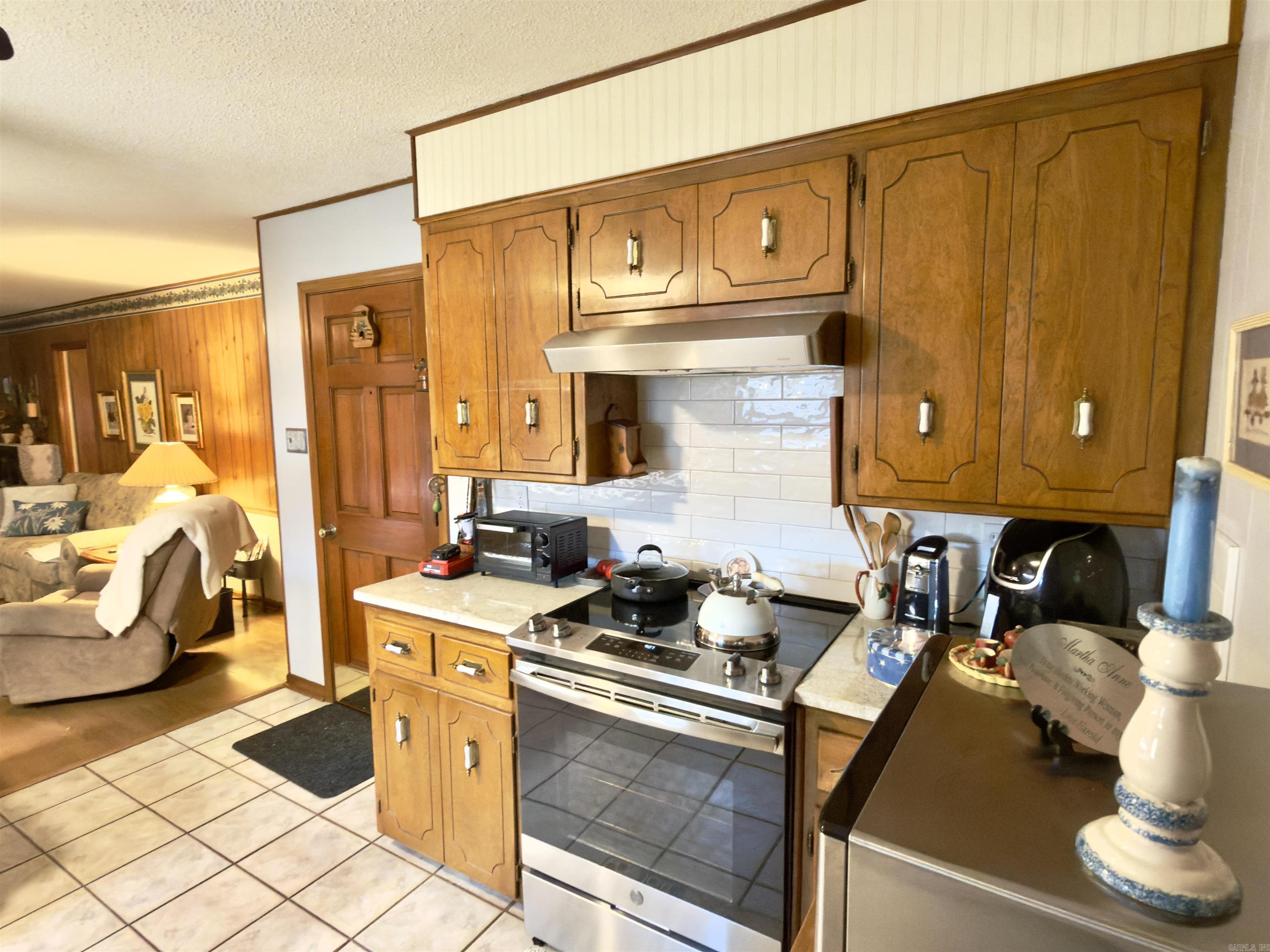 HIDDEN VALLEY - Residential