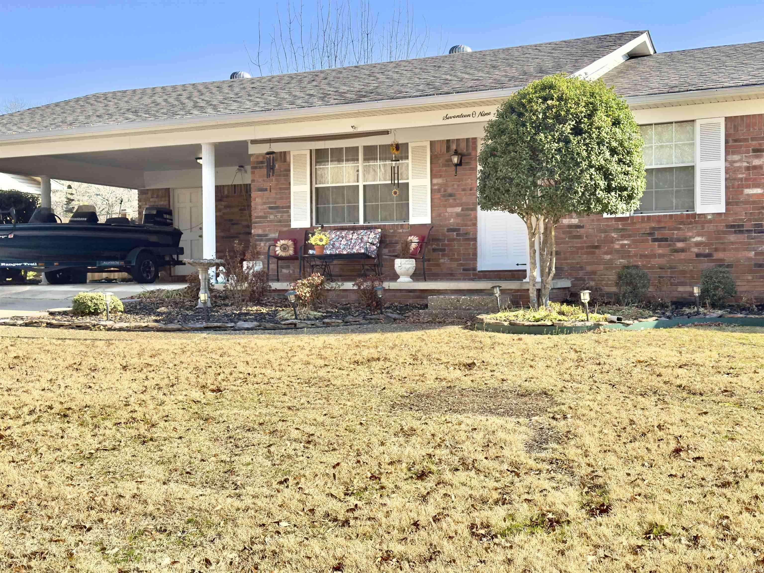 HIDDEN VALLEY - Residential