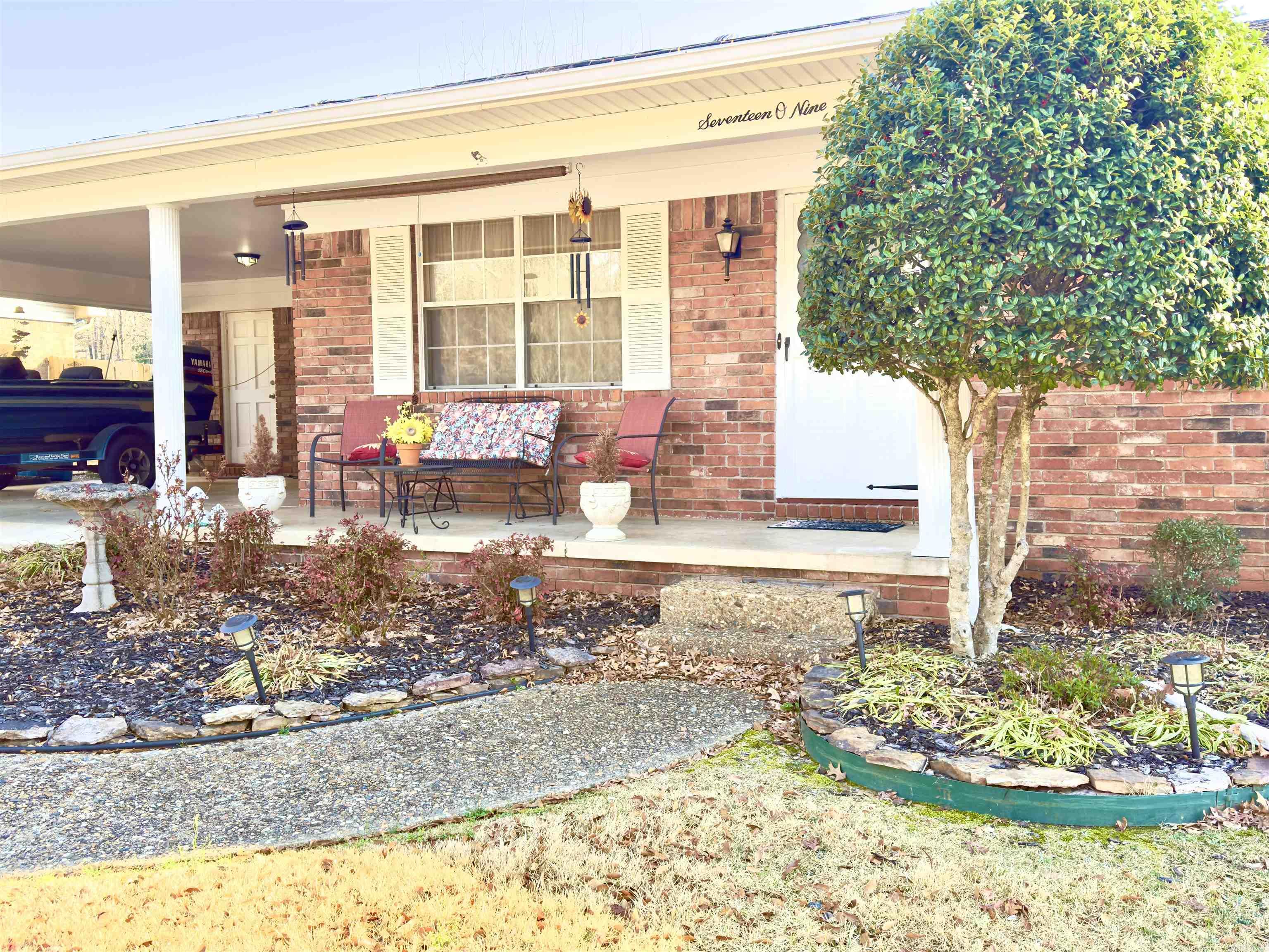 HIDDEN VALLEY - Residential