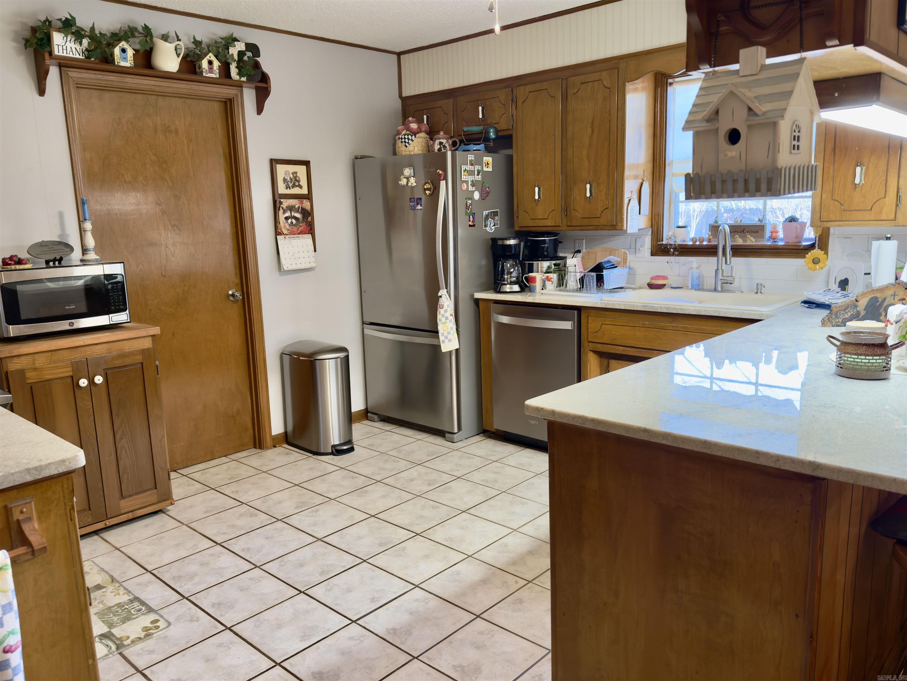 HIDDEN VALLEY - Residential