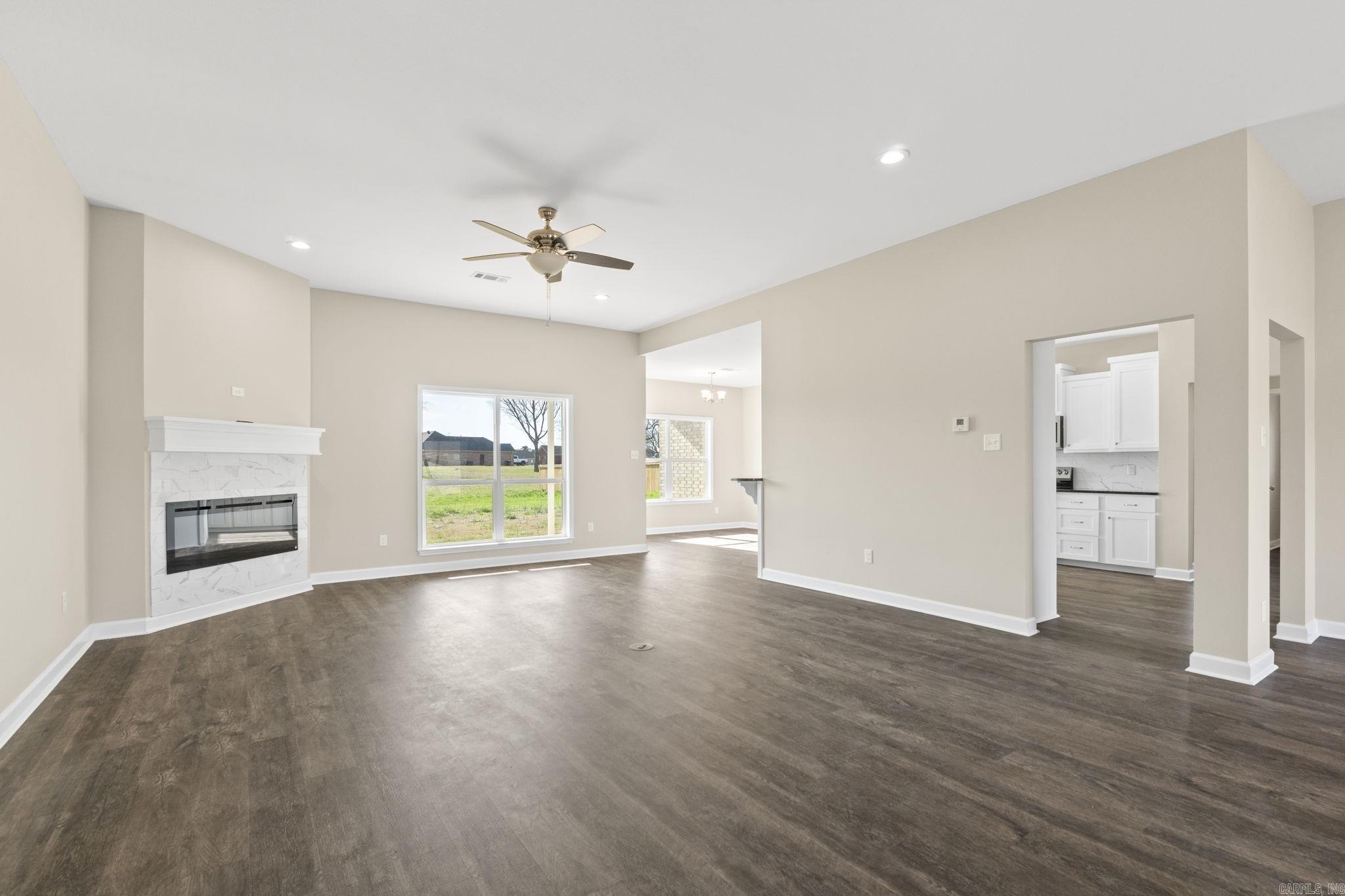 THE RIVER PLANTATION PH-VII, FIN - Residential