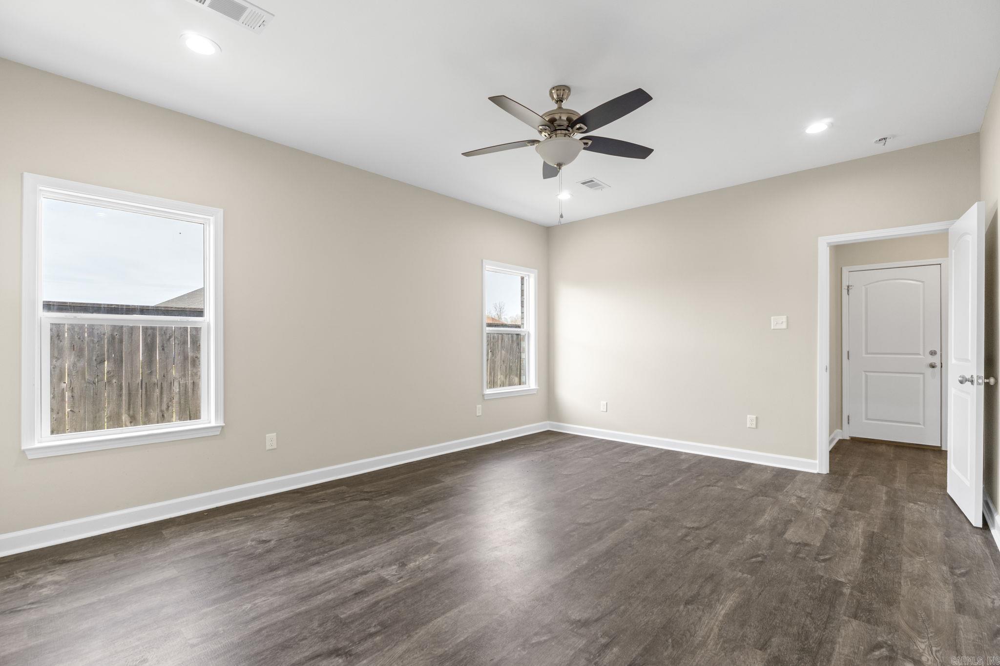 THE RIVER PLANTATION PH-VII, FIN - Residential