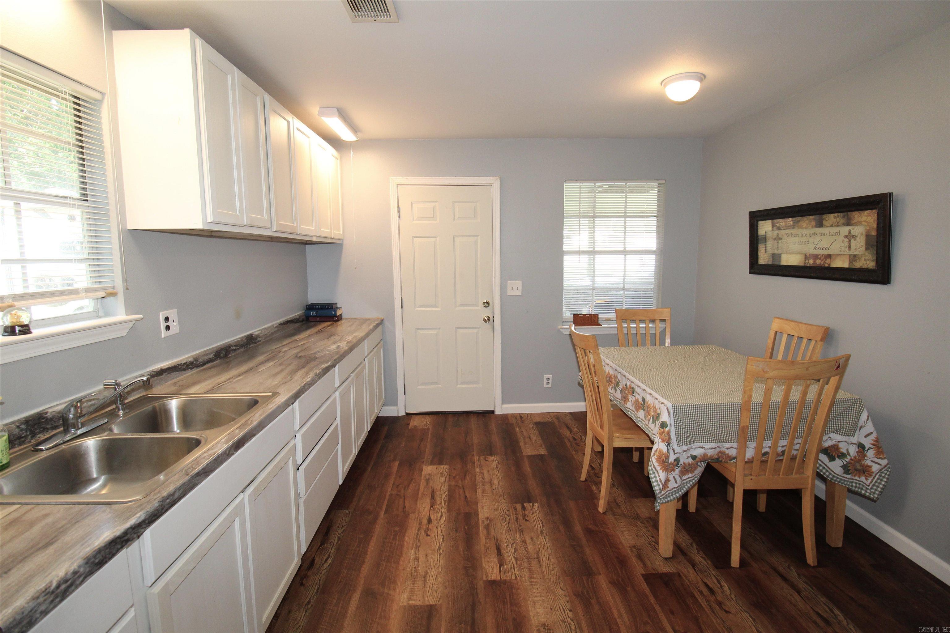 PINE GROVE NORTH ADDN - Residential