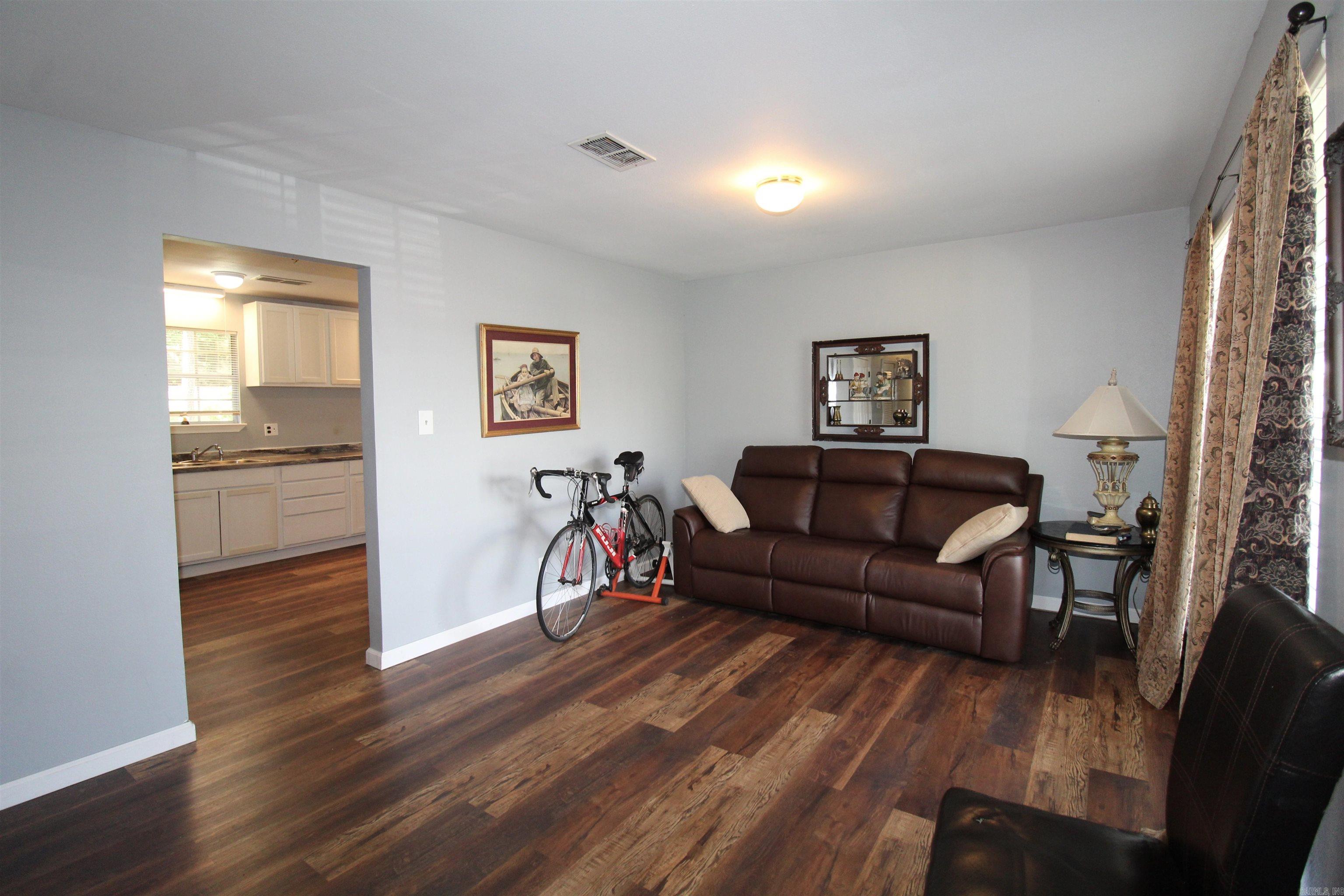 PINE GROVE NORTH ADDN - Residential