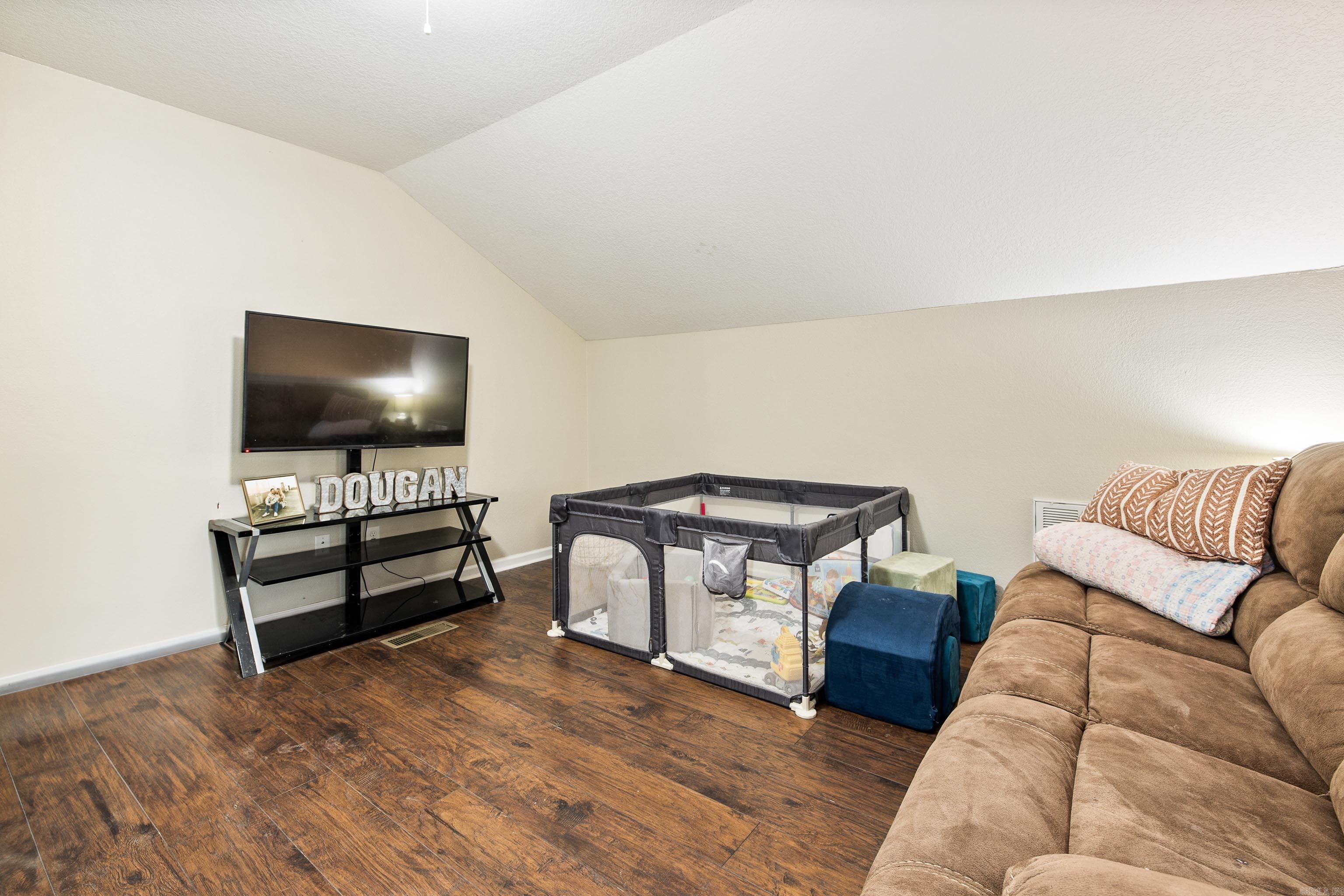 OLIVE BRANCH - Residential