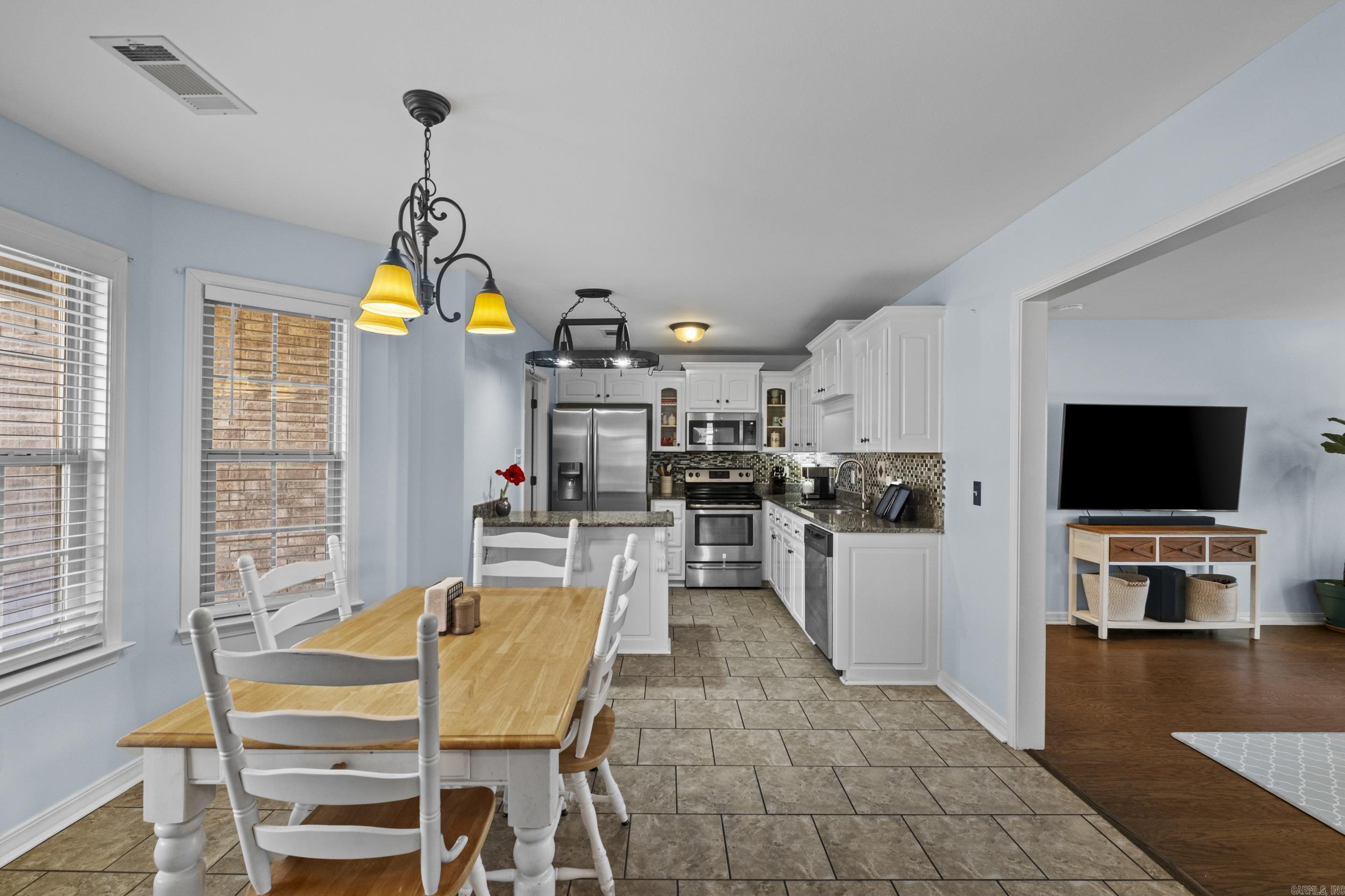 TRAMMEL ESTATES - Residential