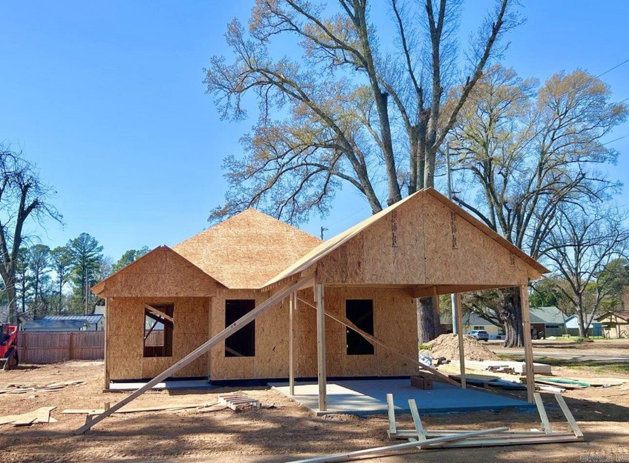 BROOKFIELDS ADDITION - Residential