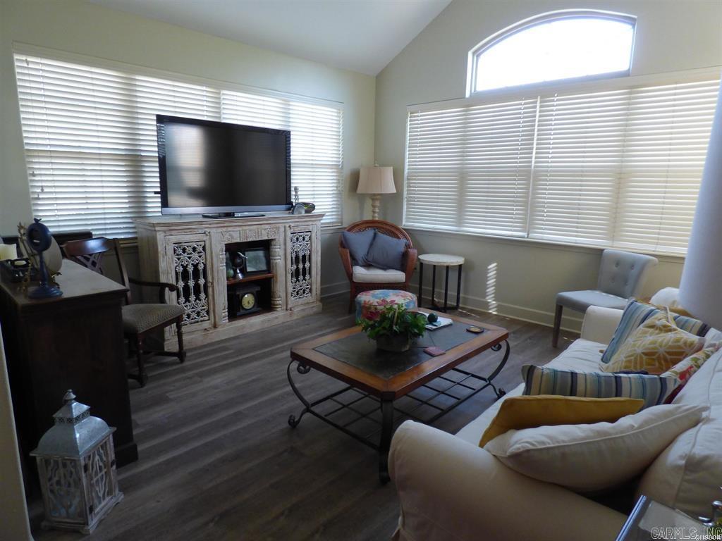 The Legends - Residential