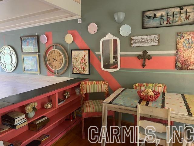 HILLSIDE - Residential