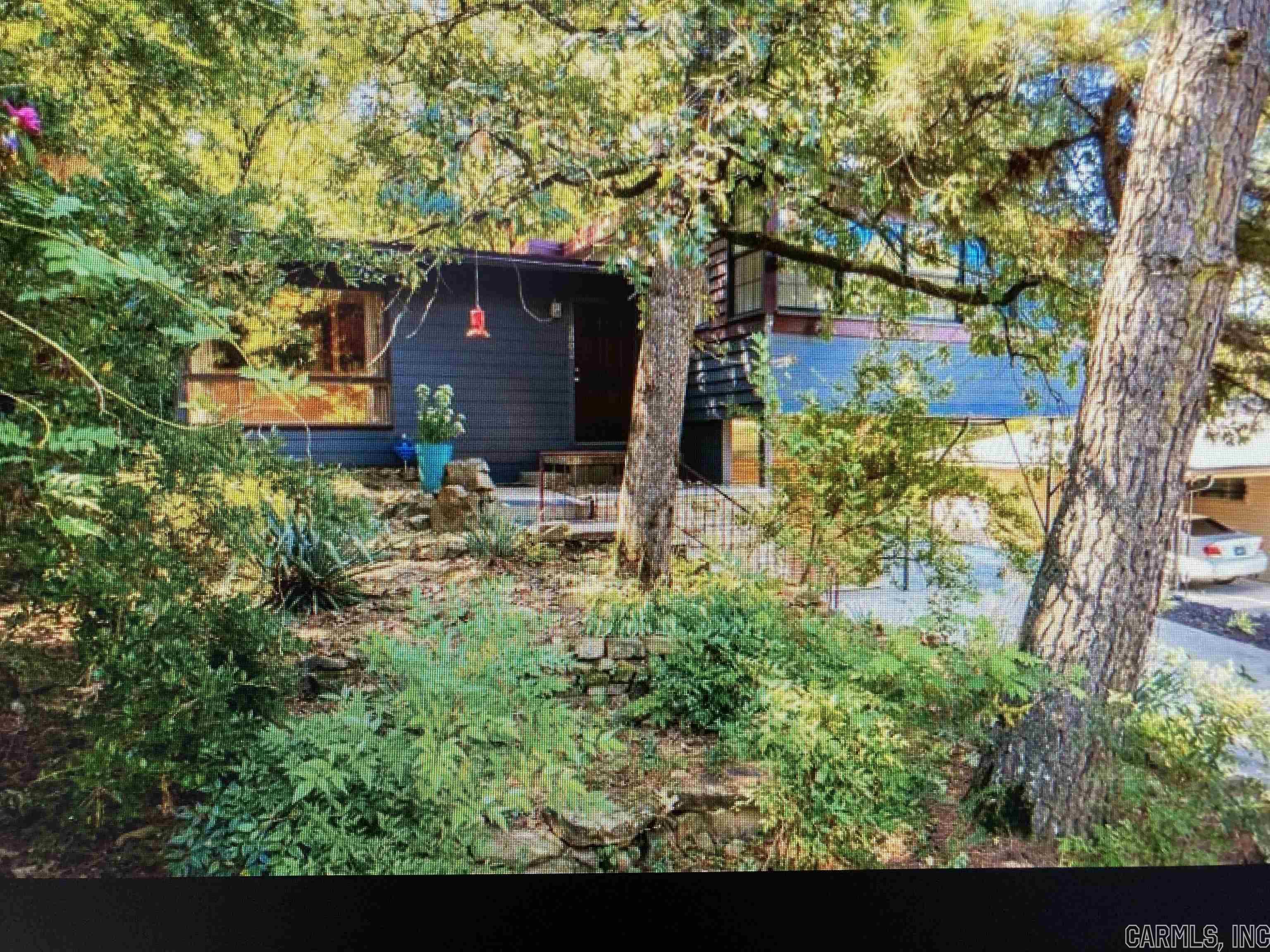 HILLSIDE - Residential