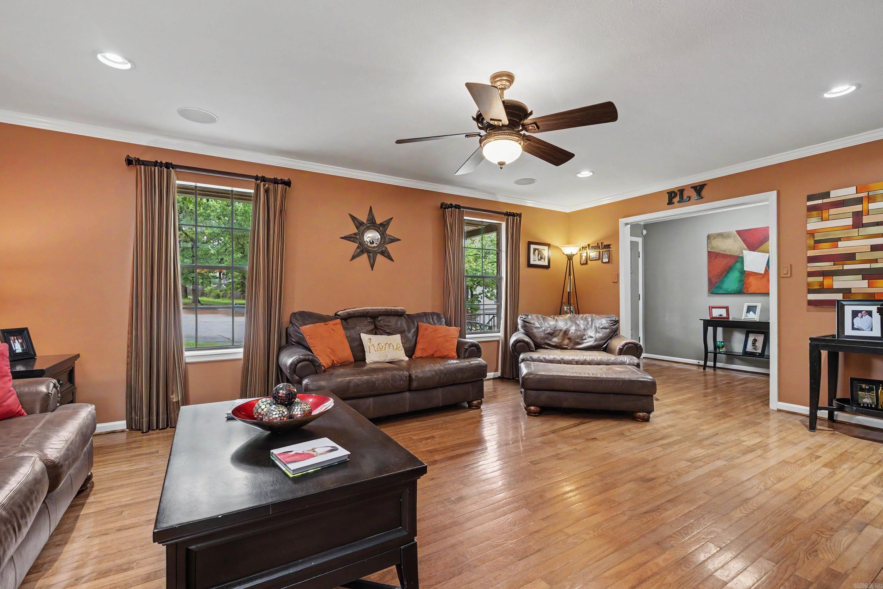 PLEASANT VIEW - Residential