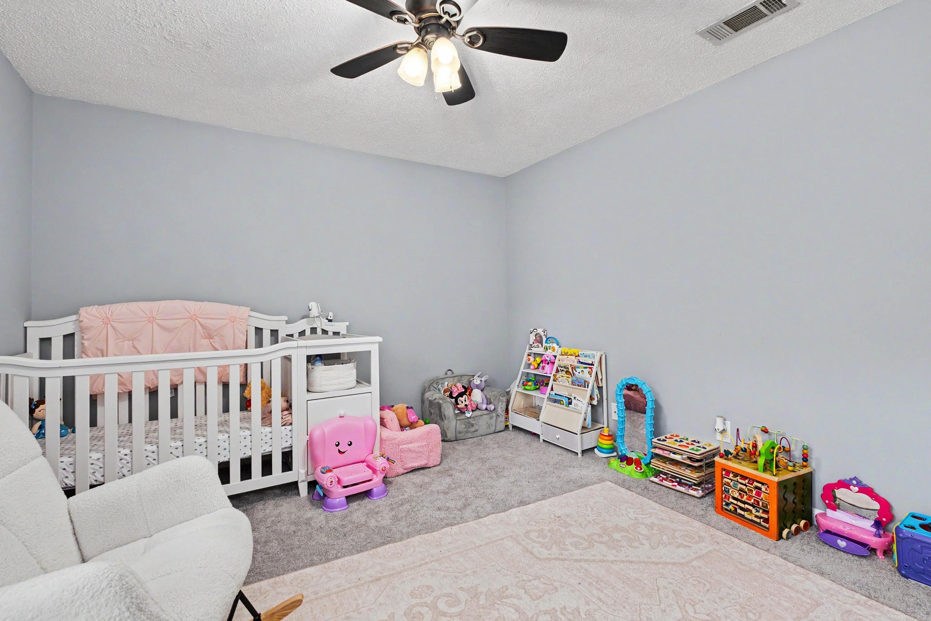 PLEASANT VIEW - Residential