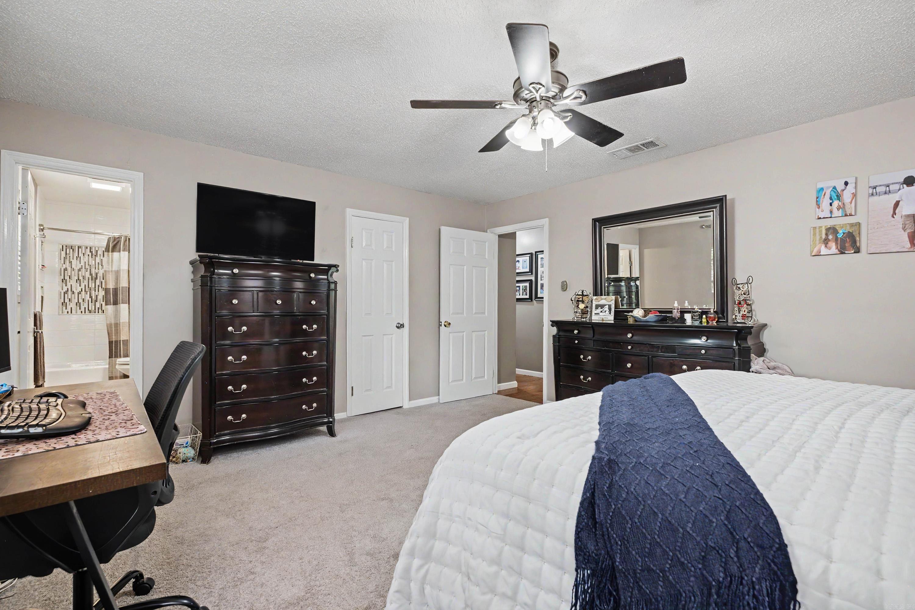 PLEASANT VIEW - Residential