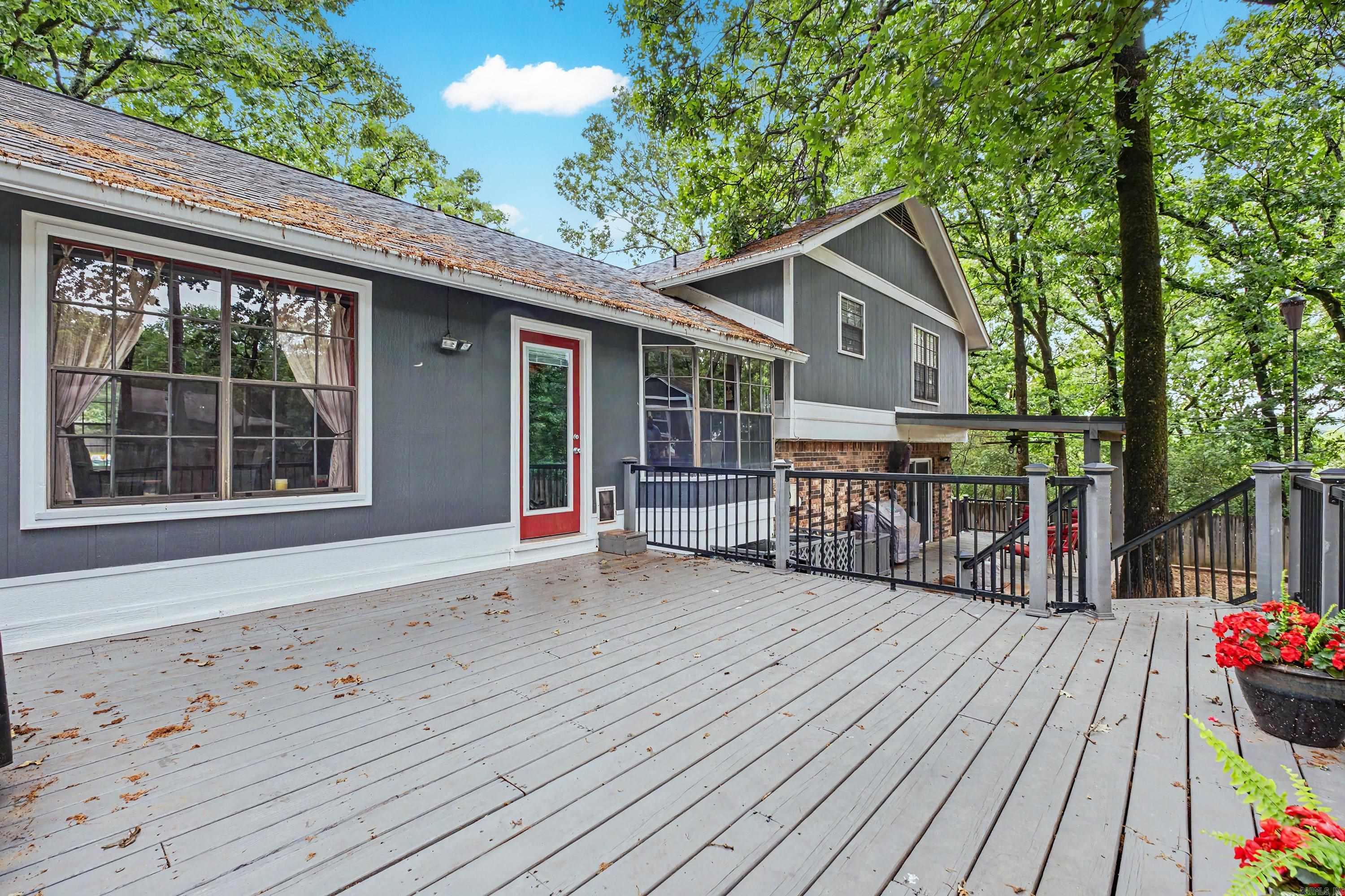 PLEASANT VIEW - Residential