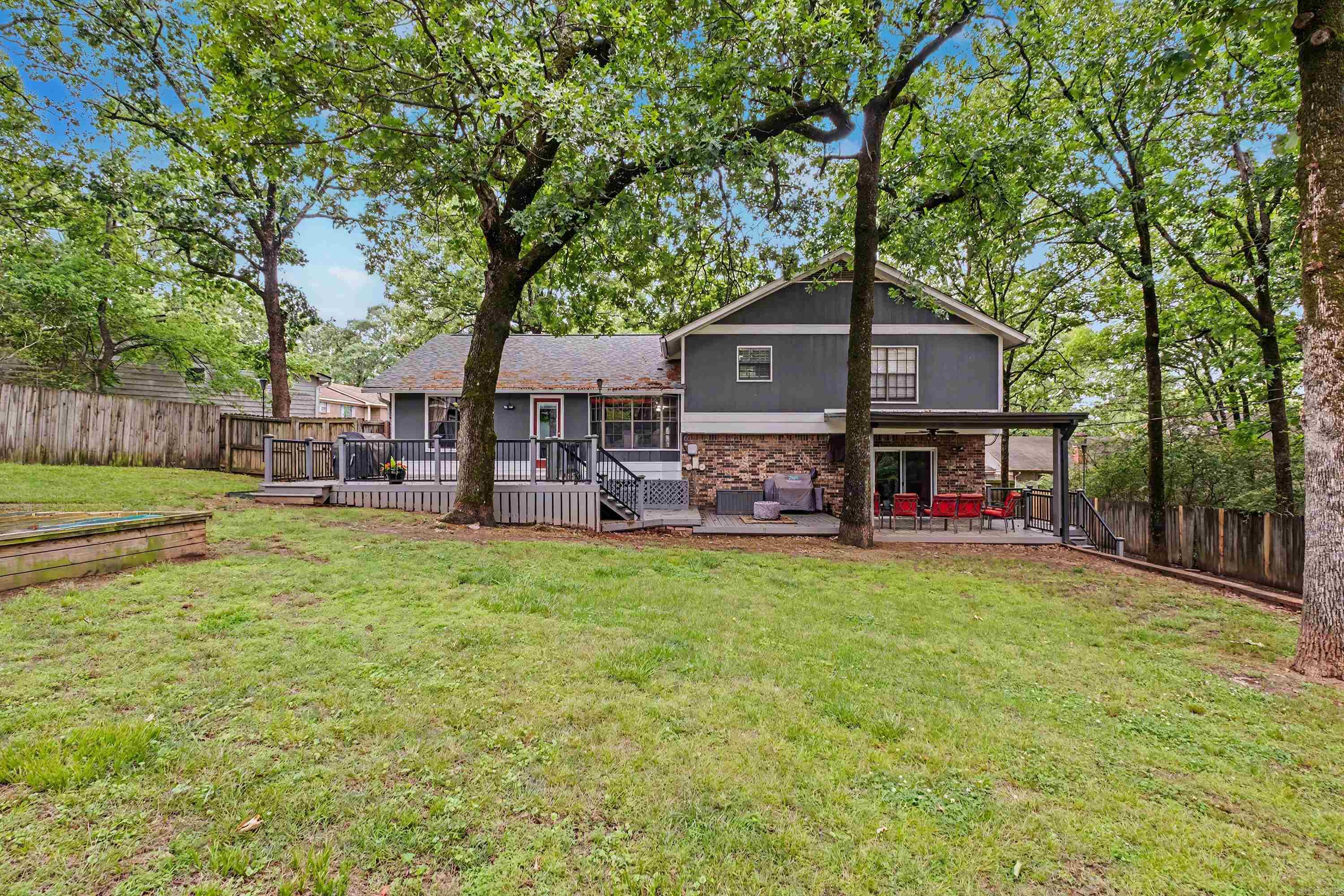 PLEASANT VIEW - Residential