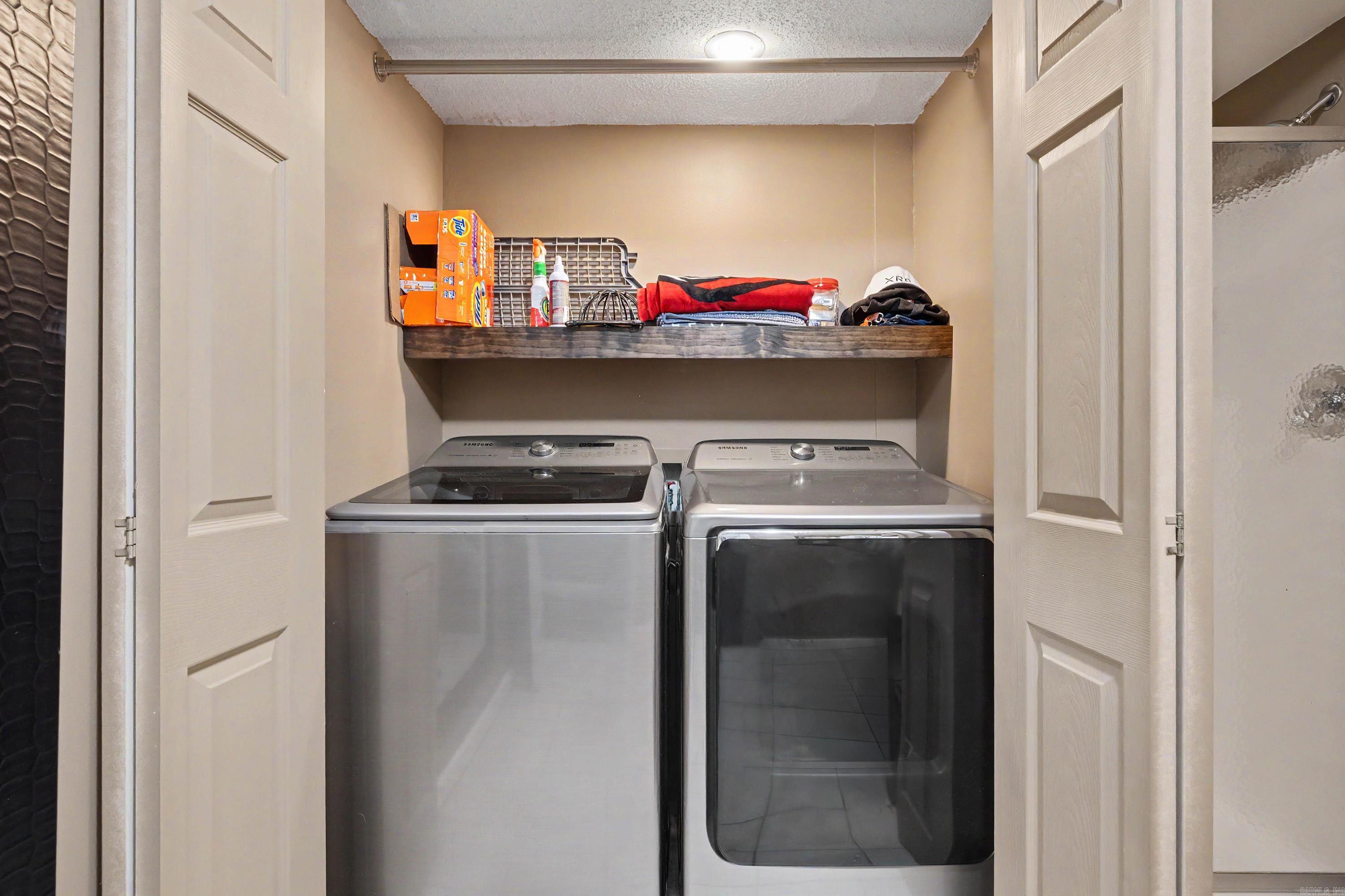 PLEASANT VIEW - Residential