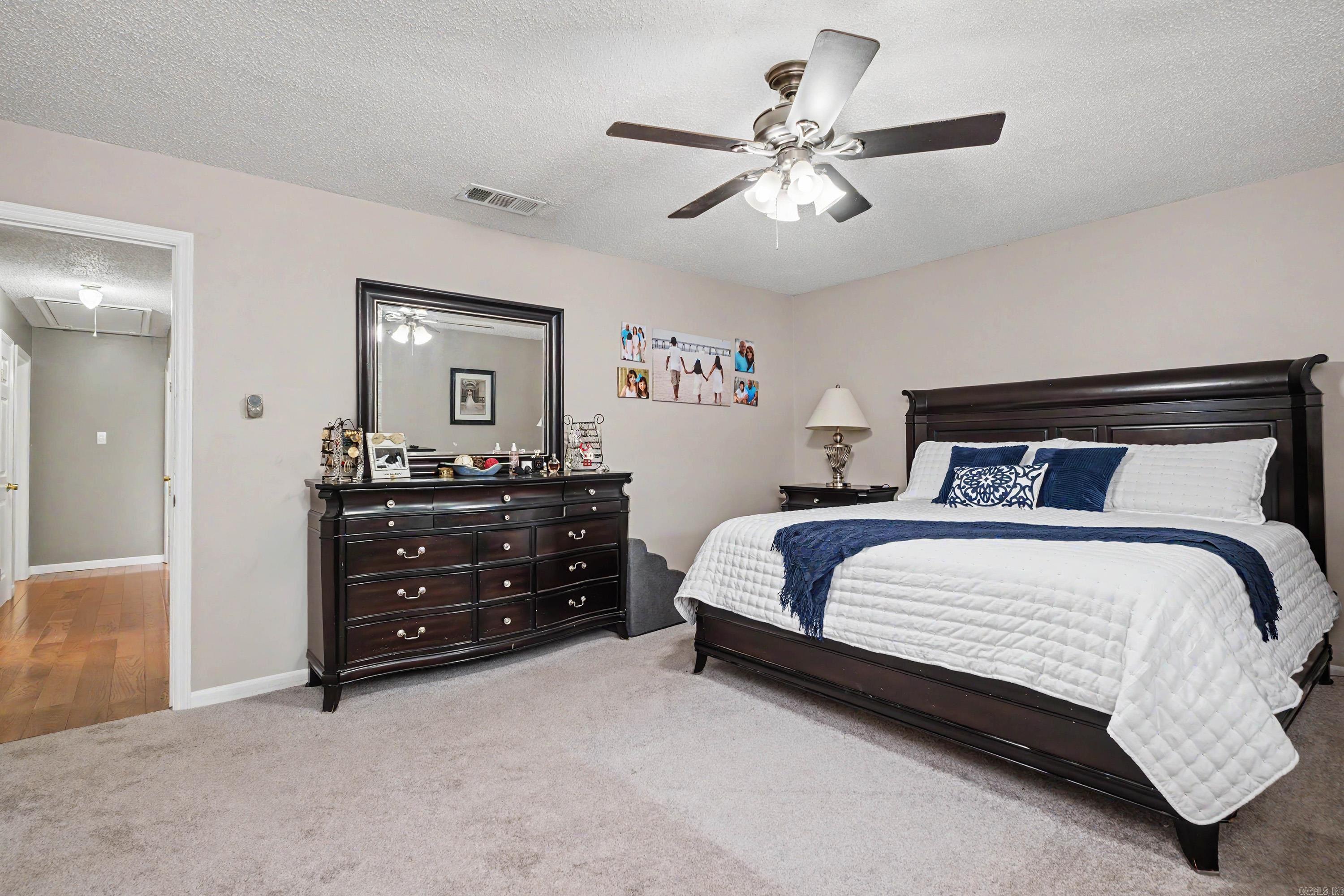 PLEASANT VIEW - Residential