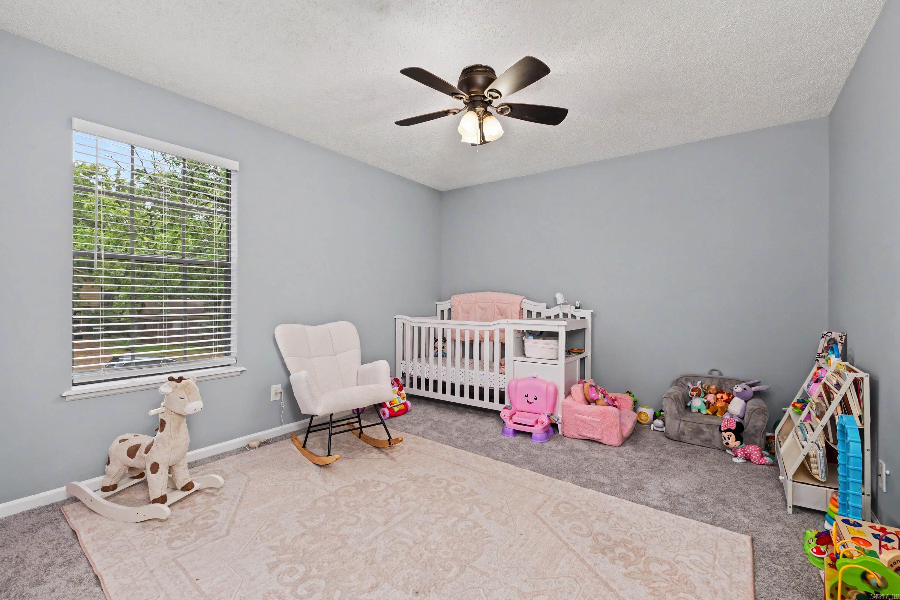 PLEASANT VIEW - Residential