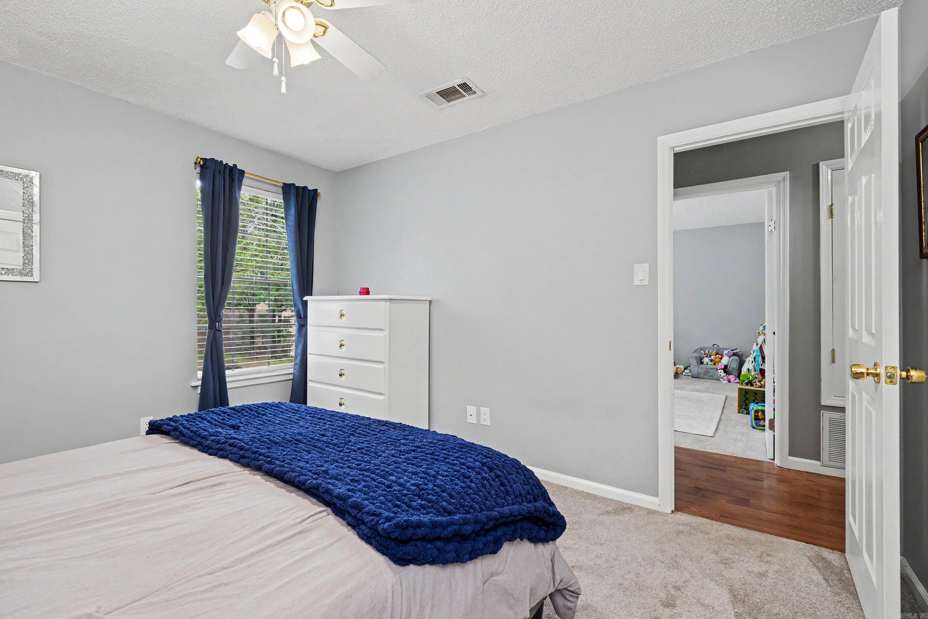 PLEASANT VIEW - Residential