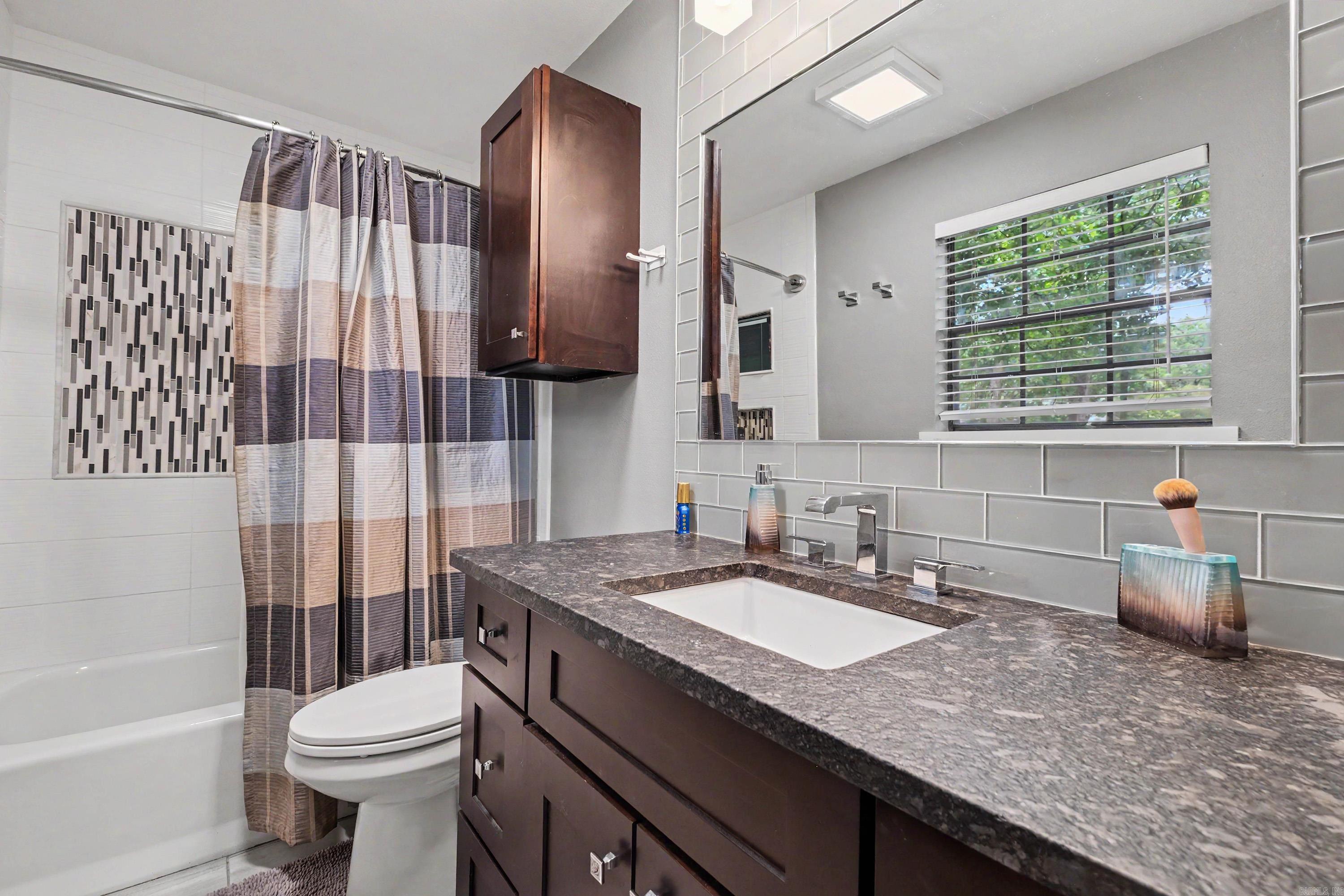 PLEASANT VIEW - Residential