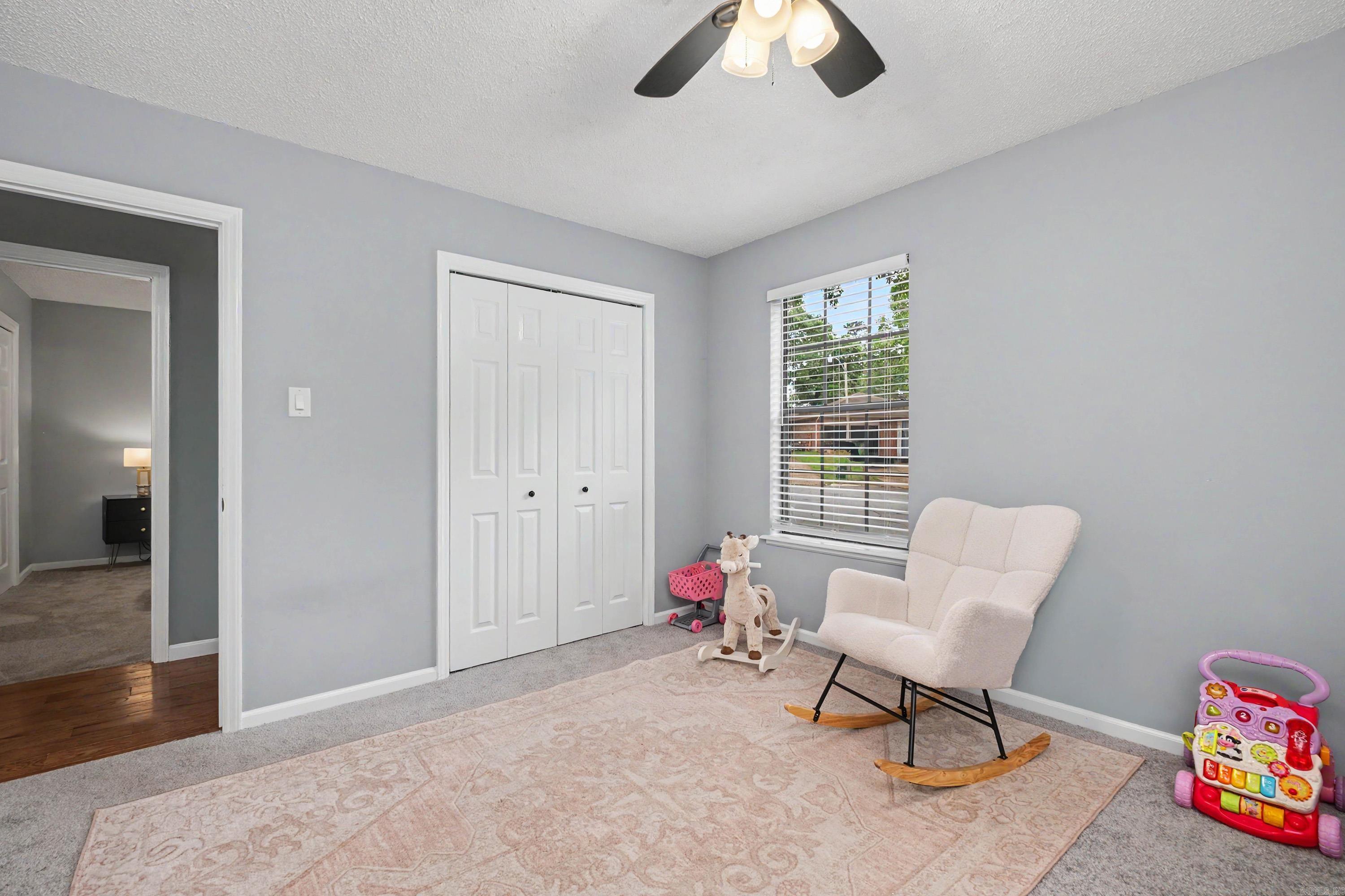 PLEASANT VIEW - Residential