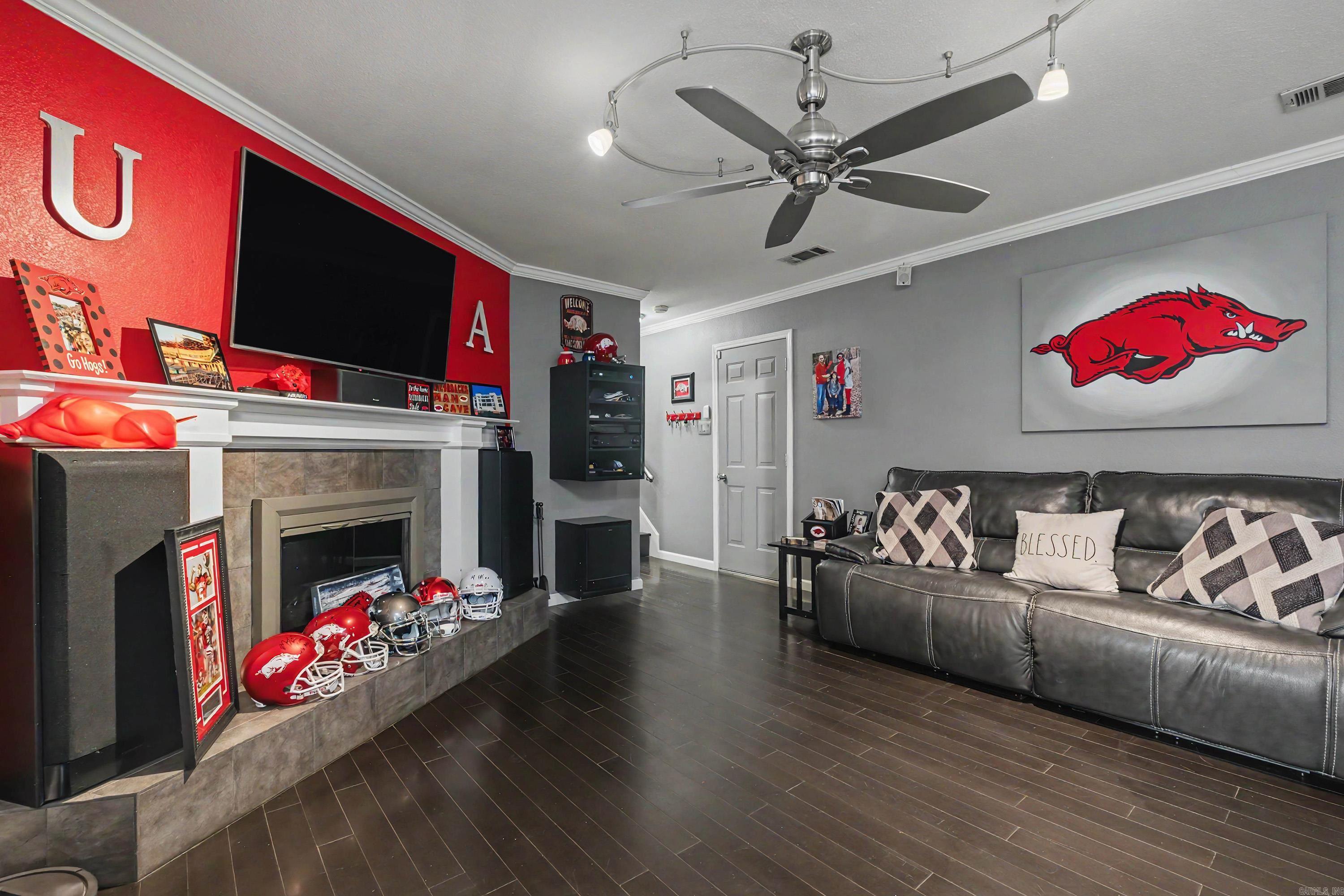 PLEASANT VIEW - Residential