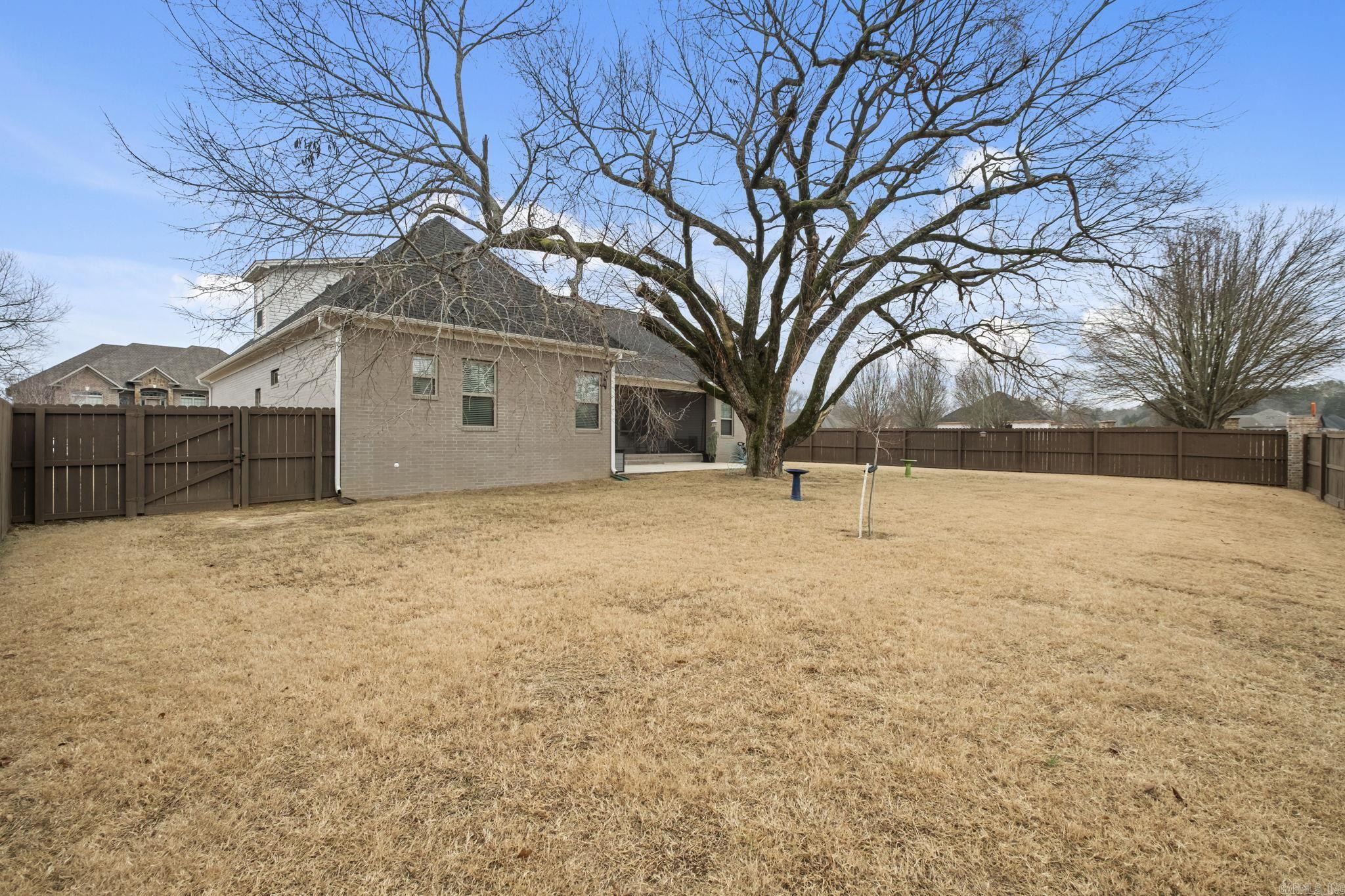 SADDLEBROOK EST - Residential