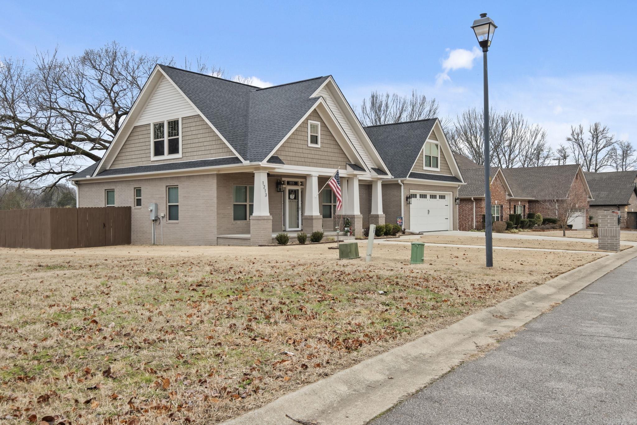 SADDLEBROOK EST - Residential