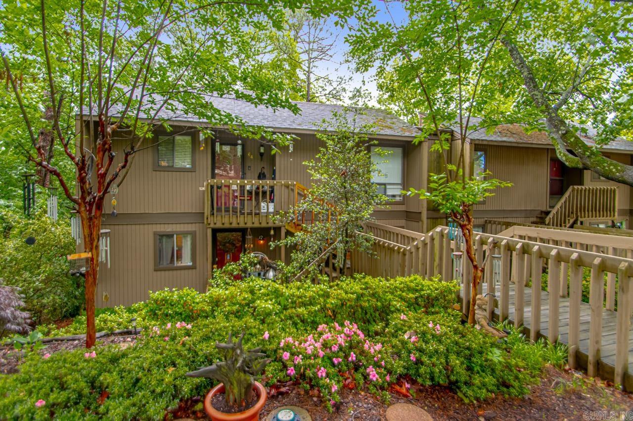 FOREST HILL COND - Residential