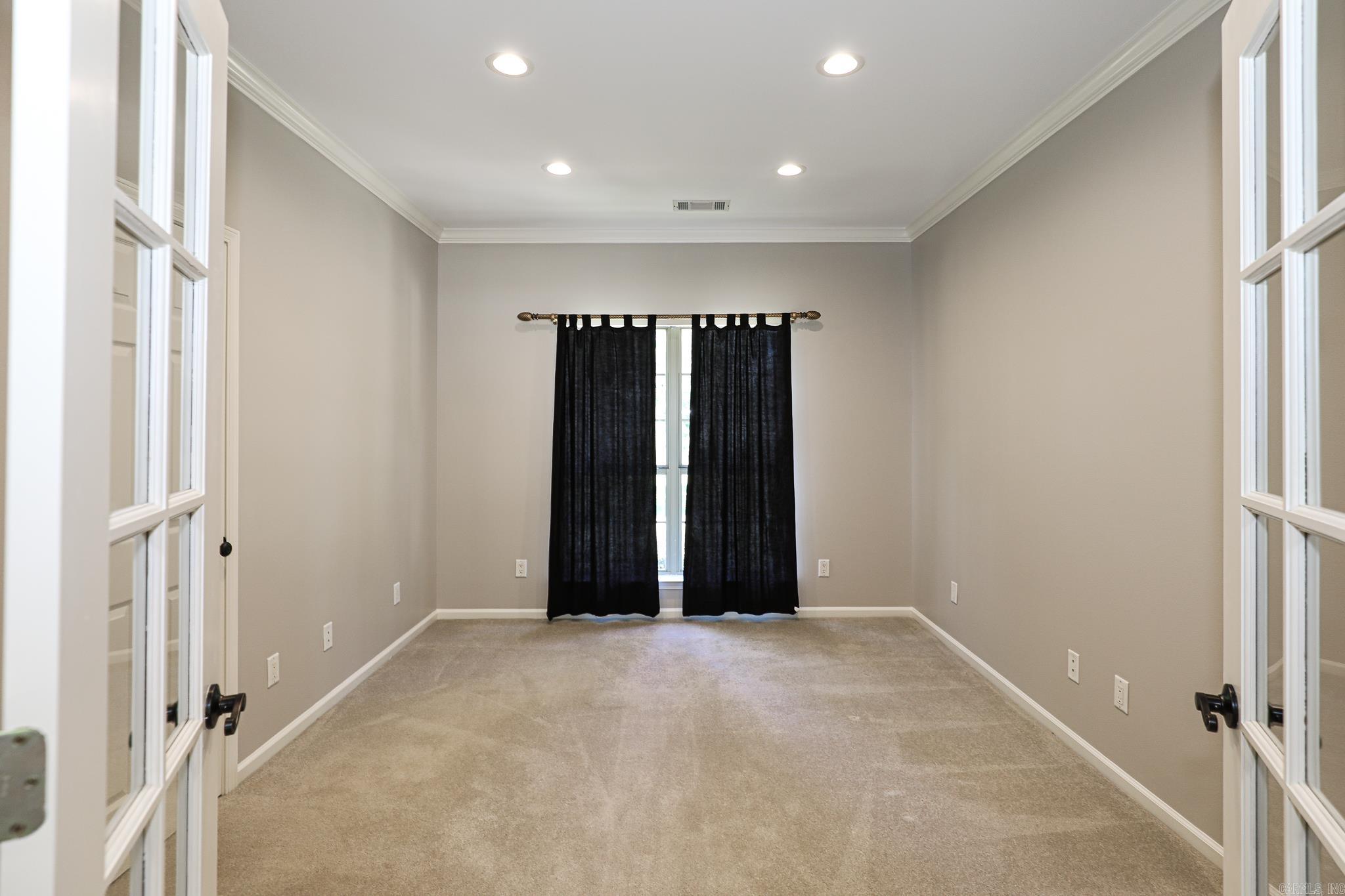 HICKORY CREEK - Residential