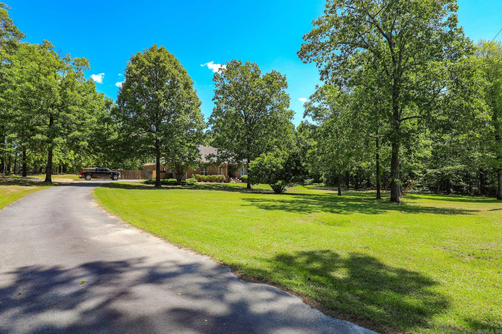HICKORY CREEK - Residential