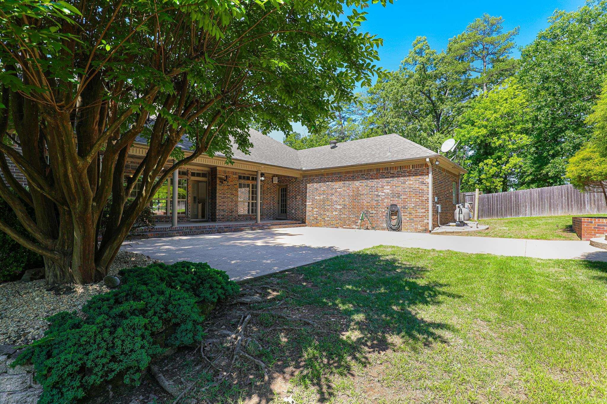 HICKORY CREEK - Residential