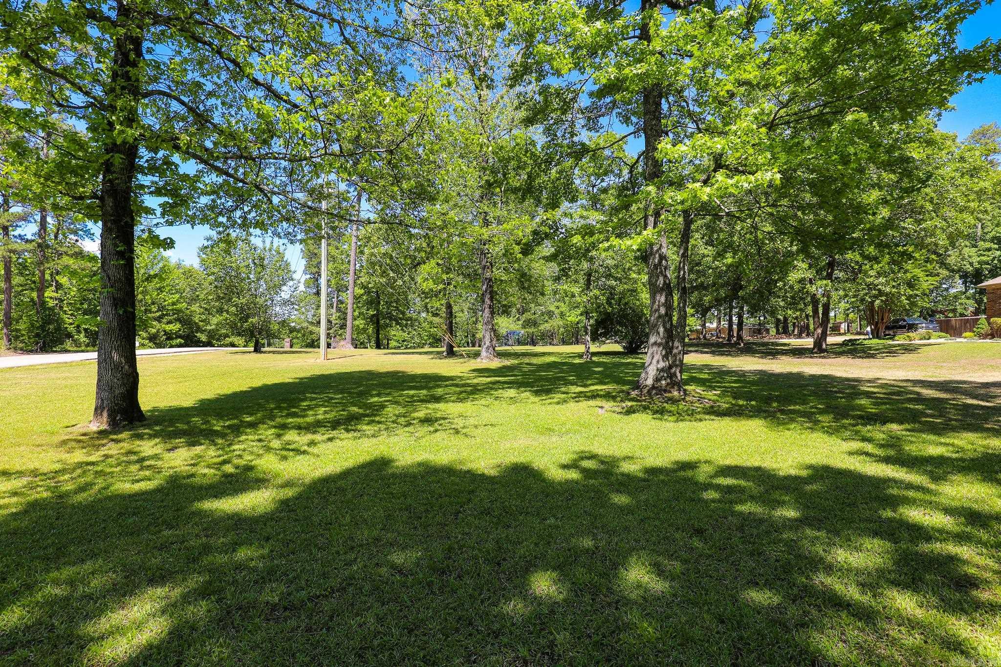 HICKORY CREEK - Residential