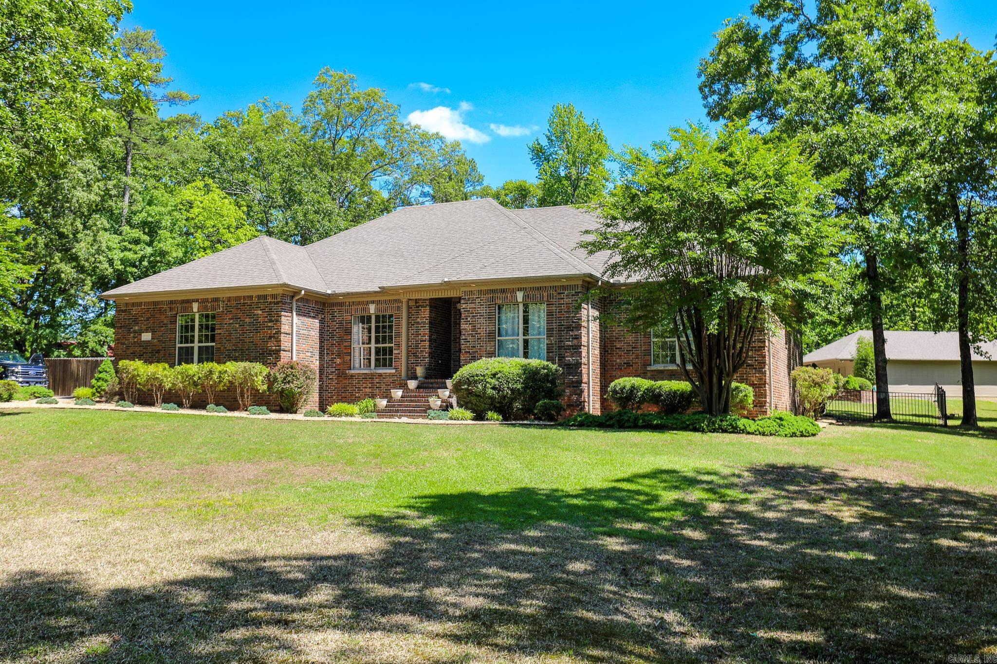 HICKORY CREEK - Residential