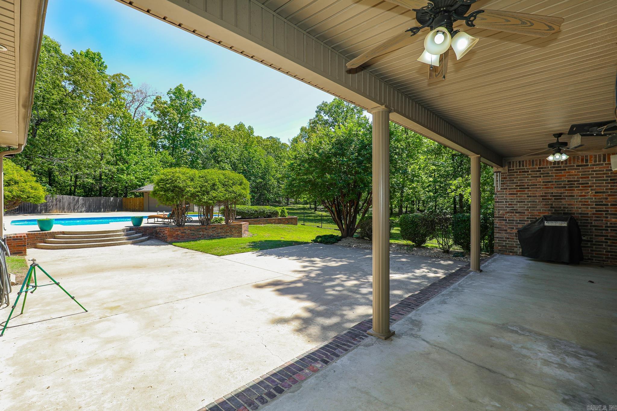 HICKORY CREEK - Residential