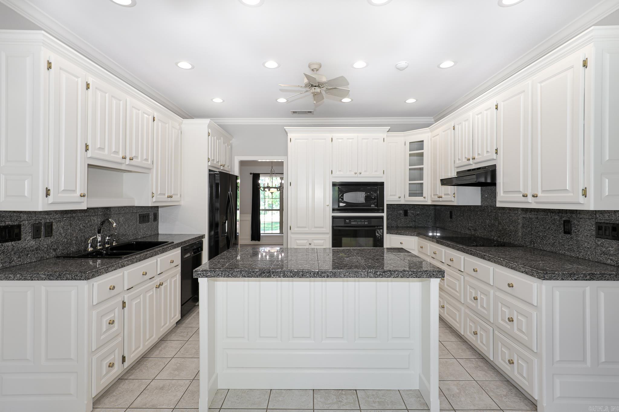 HICKORY CREEK - Residential