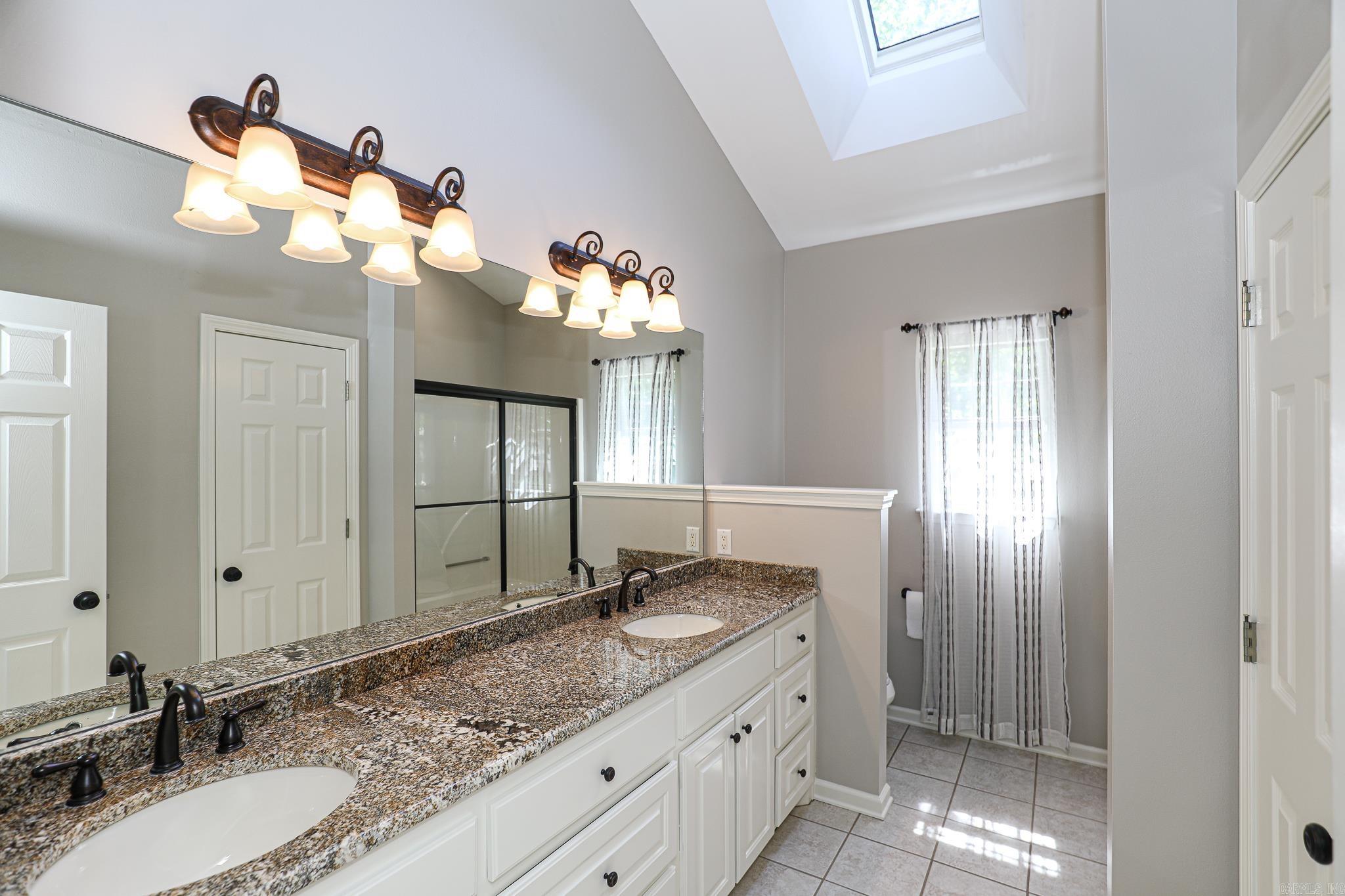 HICKORY CREEK - Residential