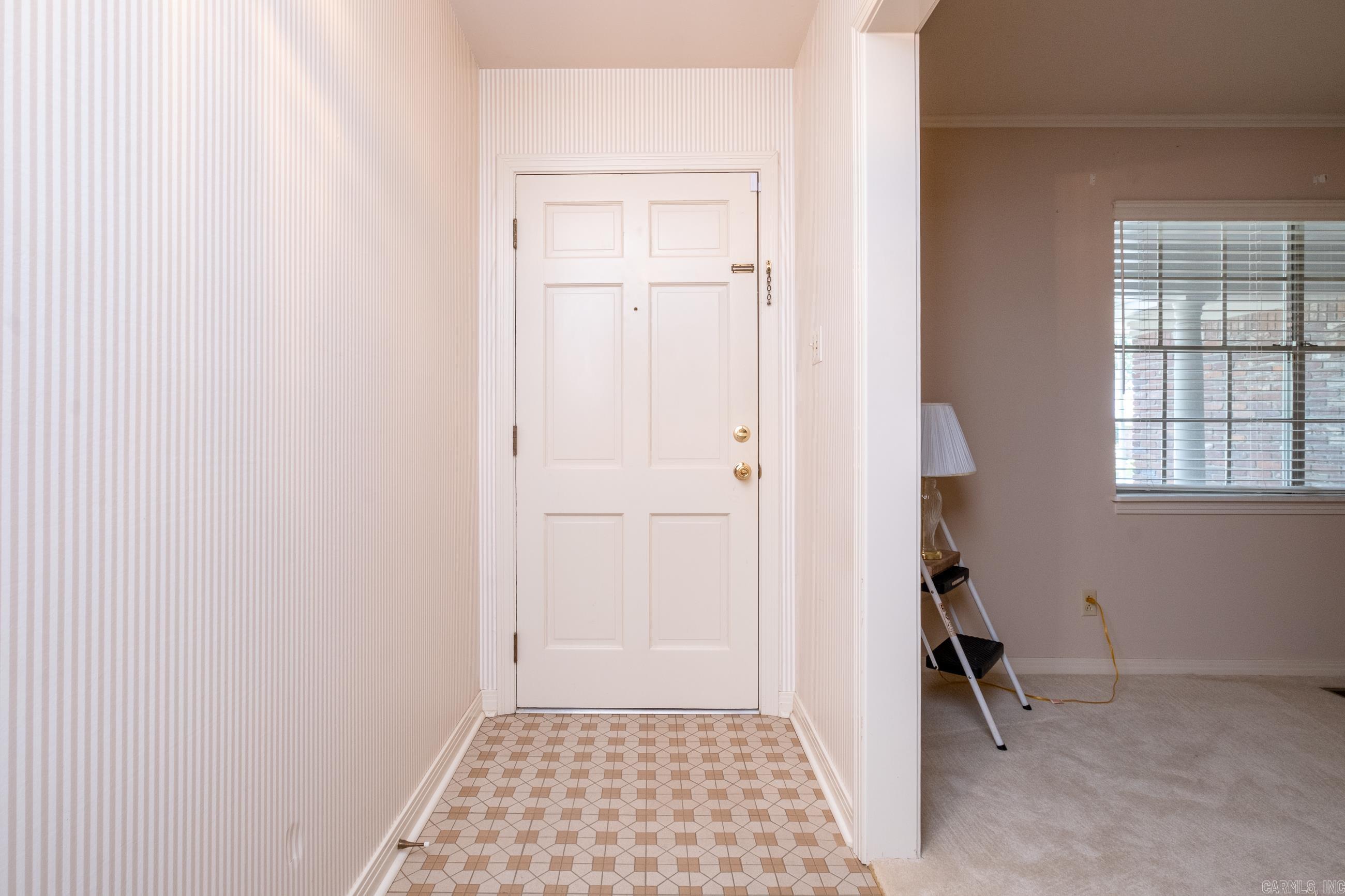 INDIAN HILLS - Residential