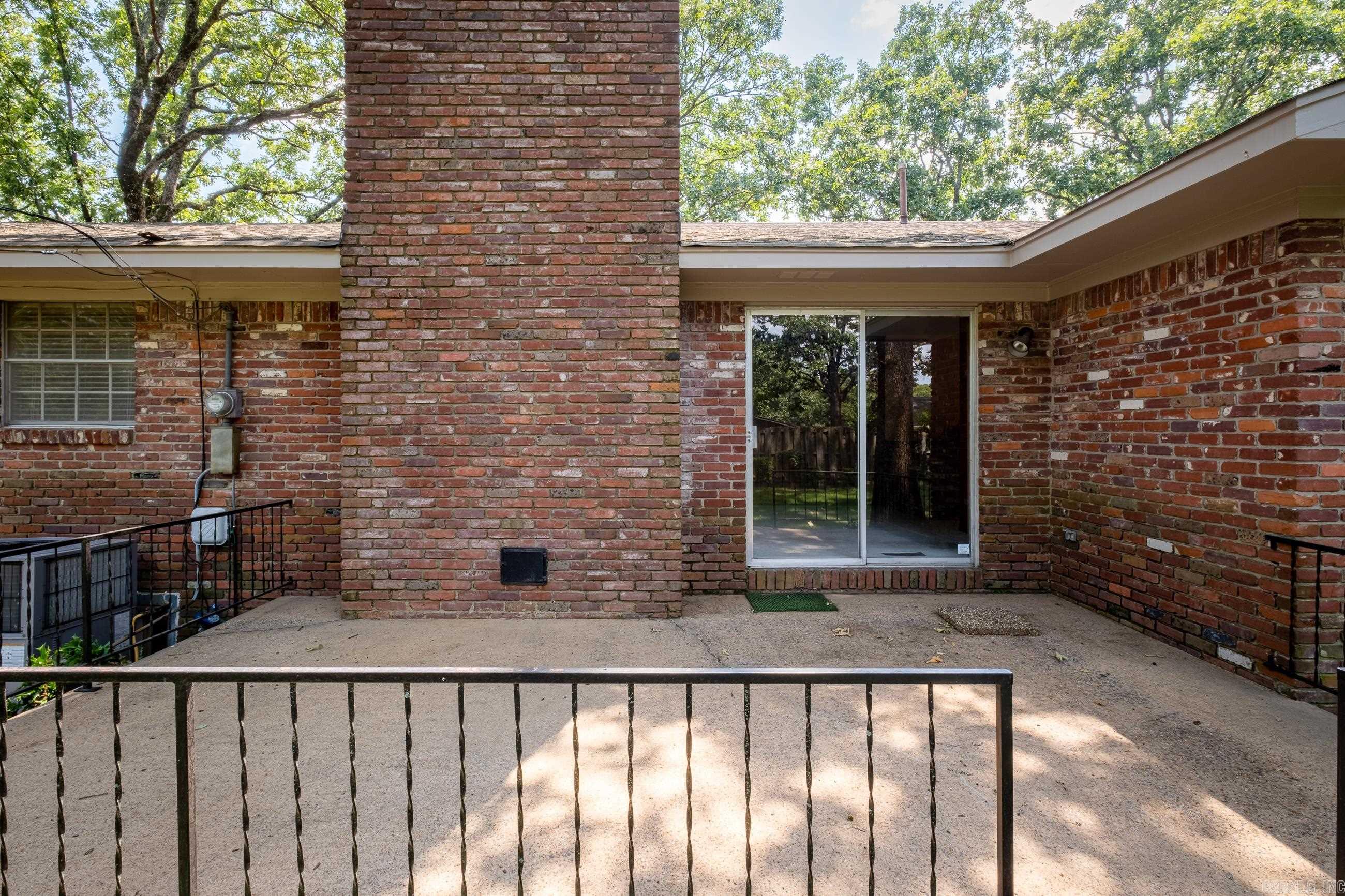 INDIAN HILLS - Residential