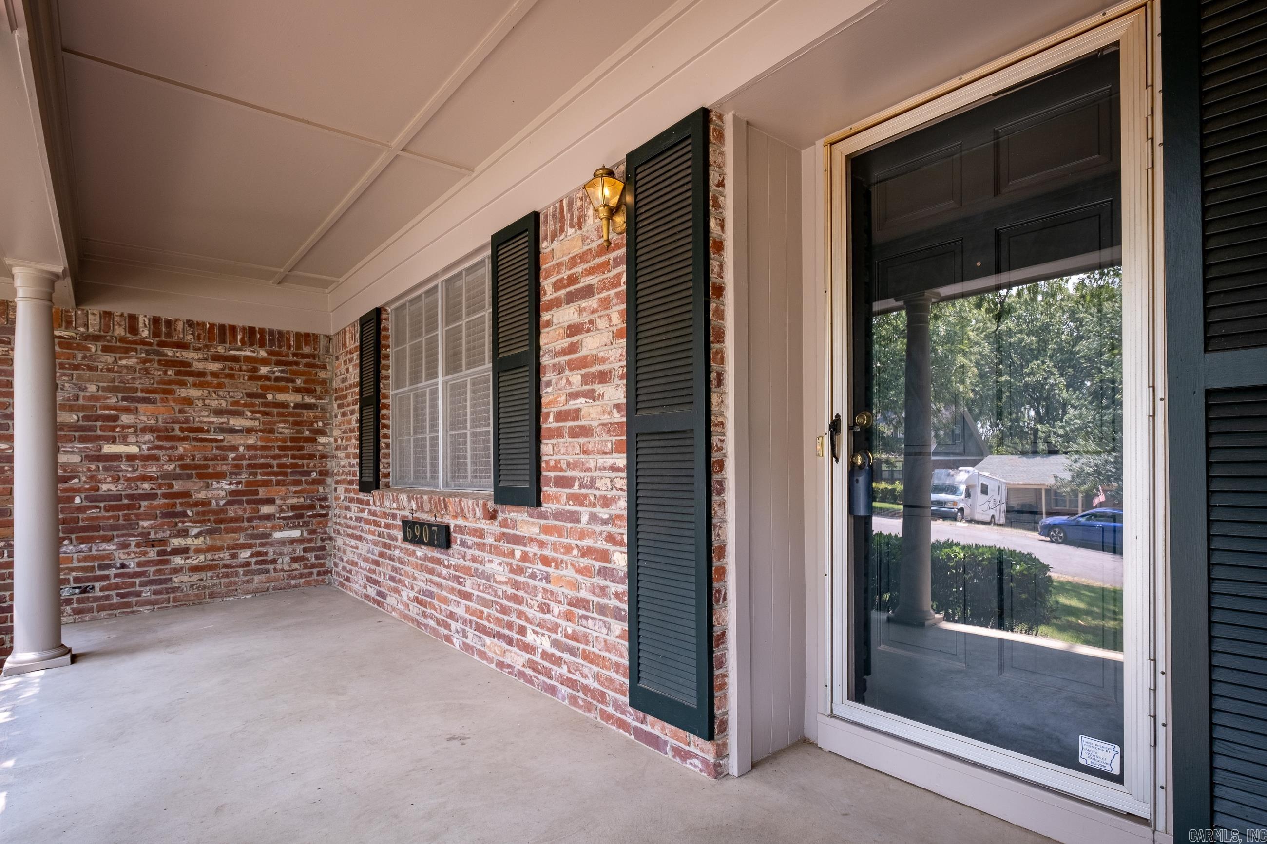 INDIAN HILLS - Residential