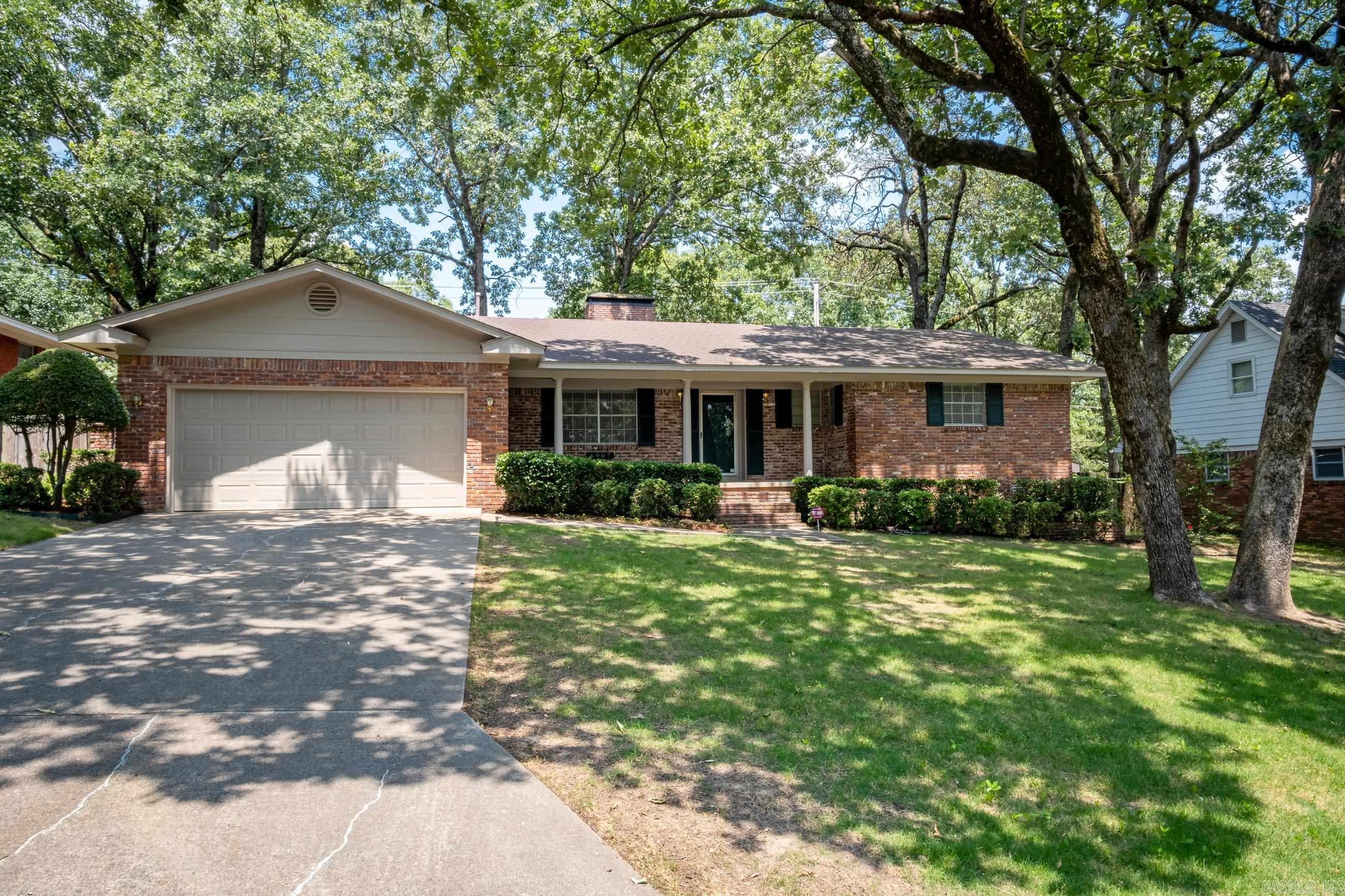 INDIAN HILLS - Residential