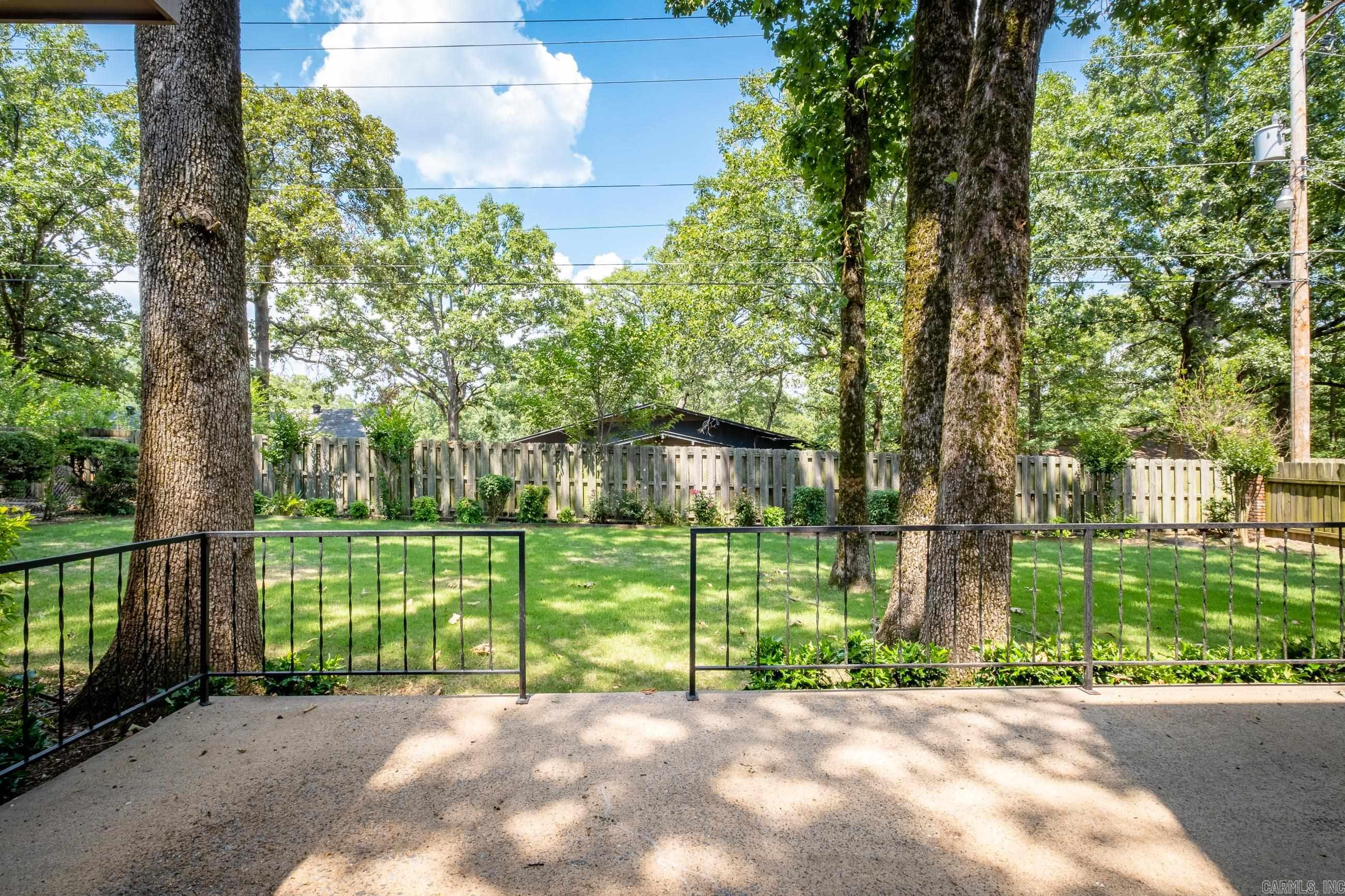 INDIAN HILLS - Residential