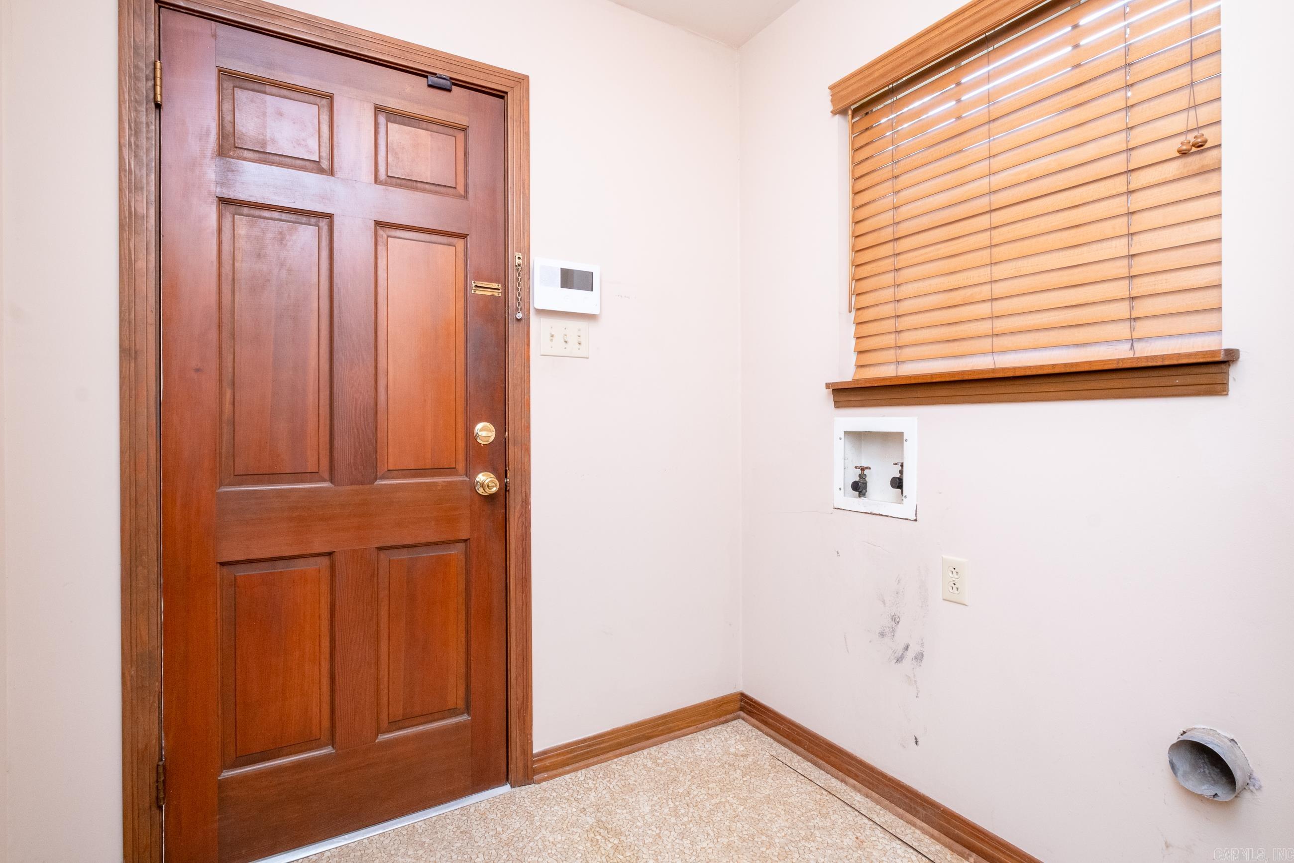 INDIAN HILLS - Residential