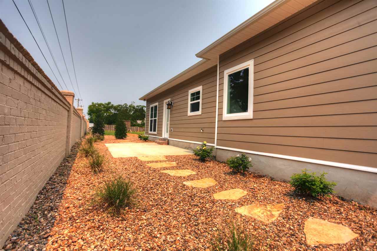 Metes & Bounds - Residential