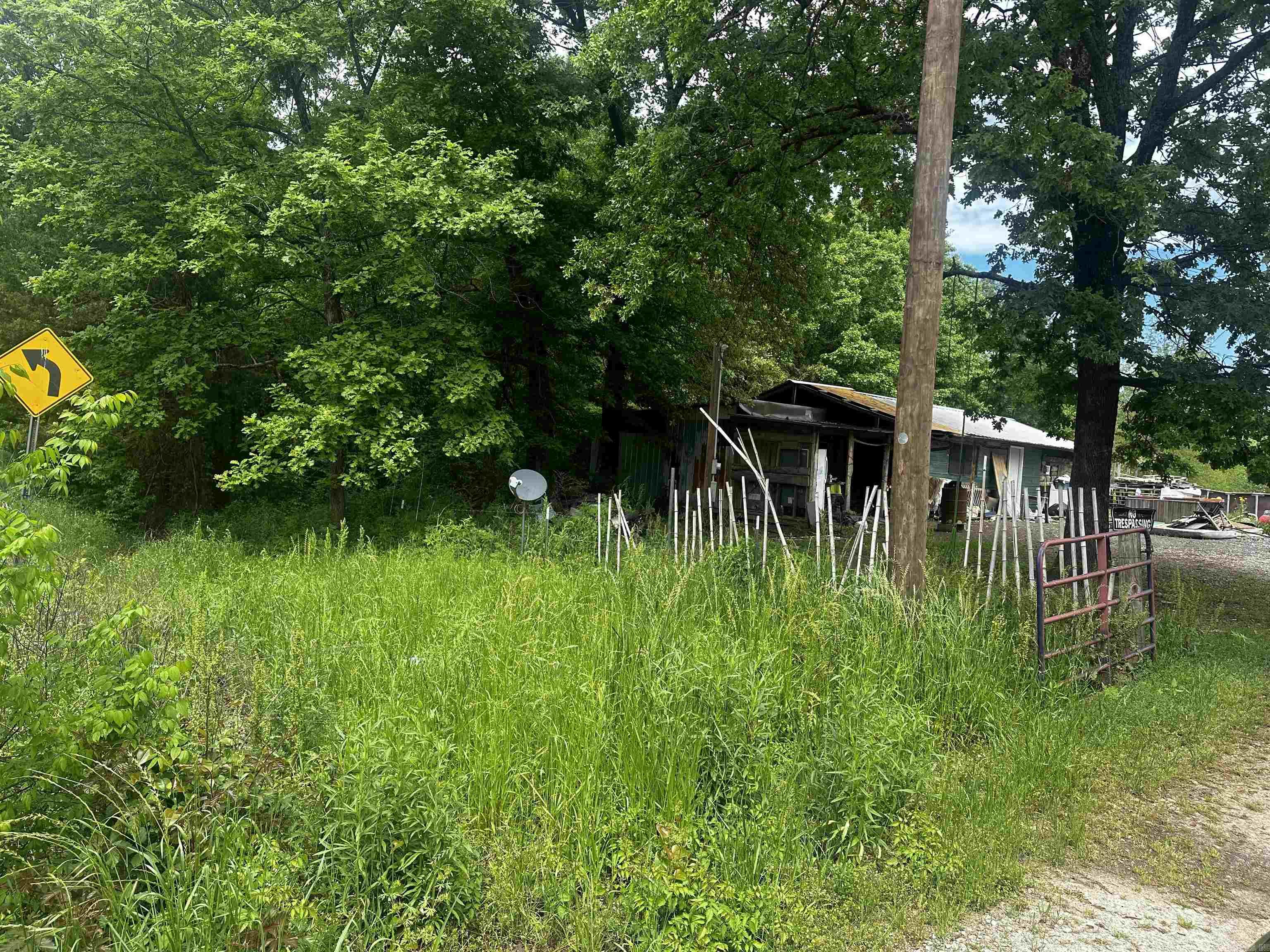 Metes & Bounds - Land