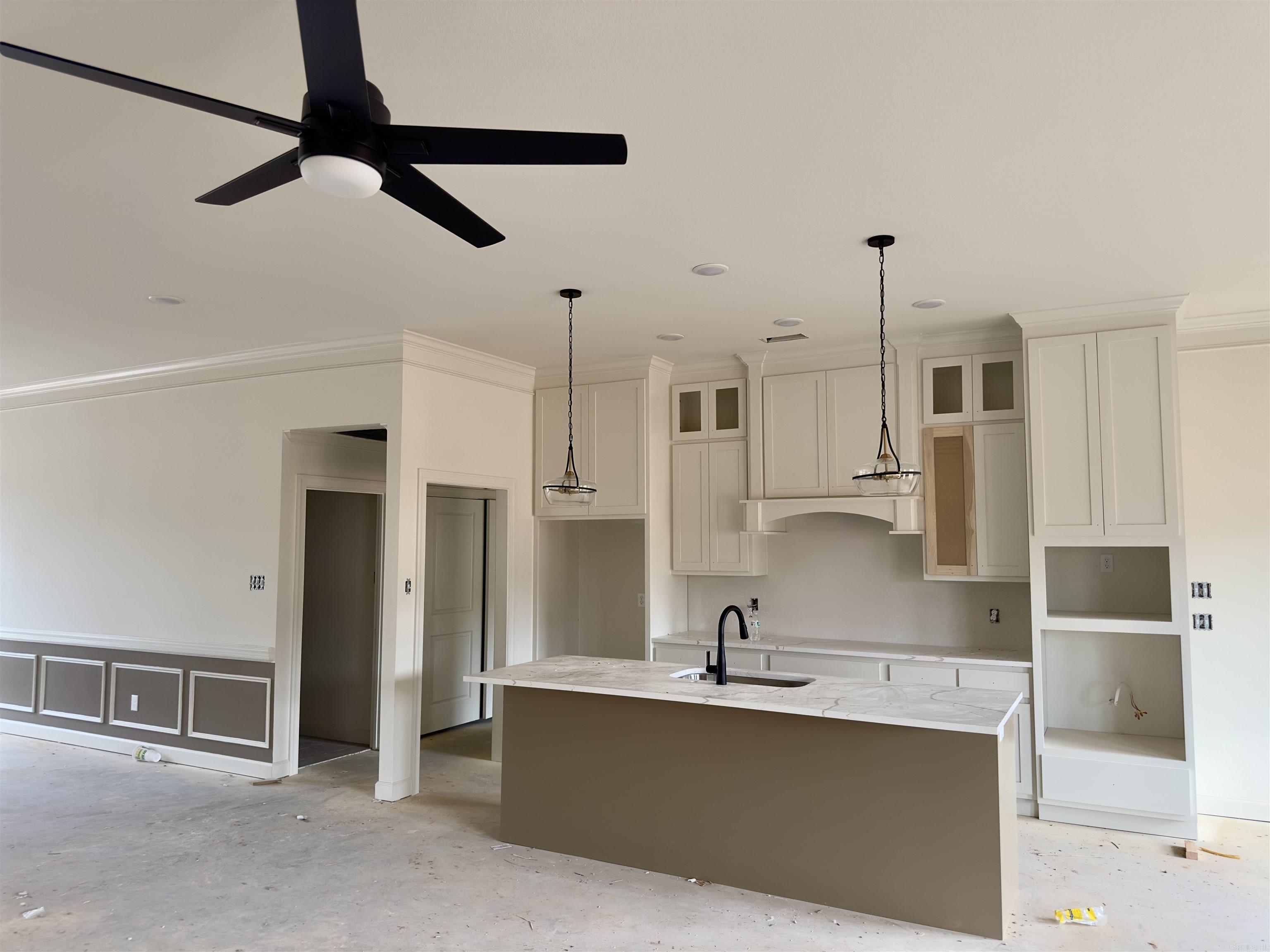 COUNTRY CLUB OF ARK THE - Residential