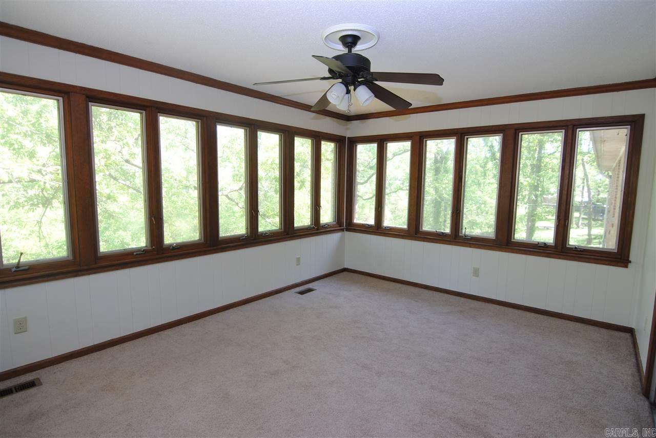 Country Club I - Residential Lease