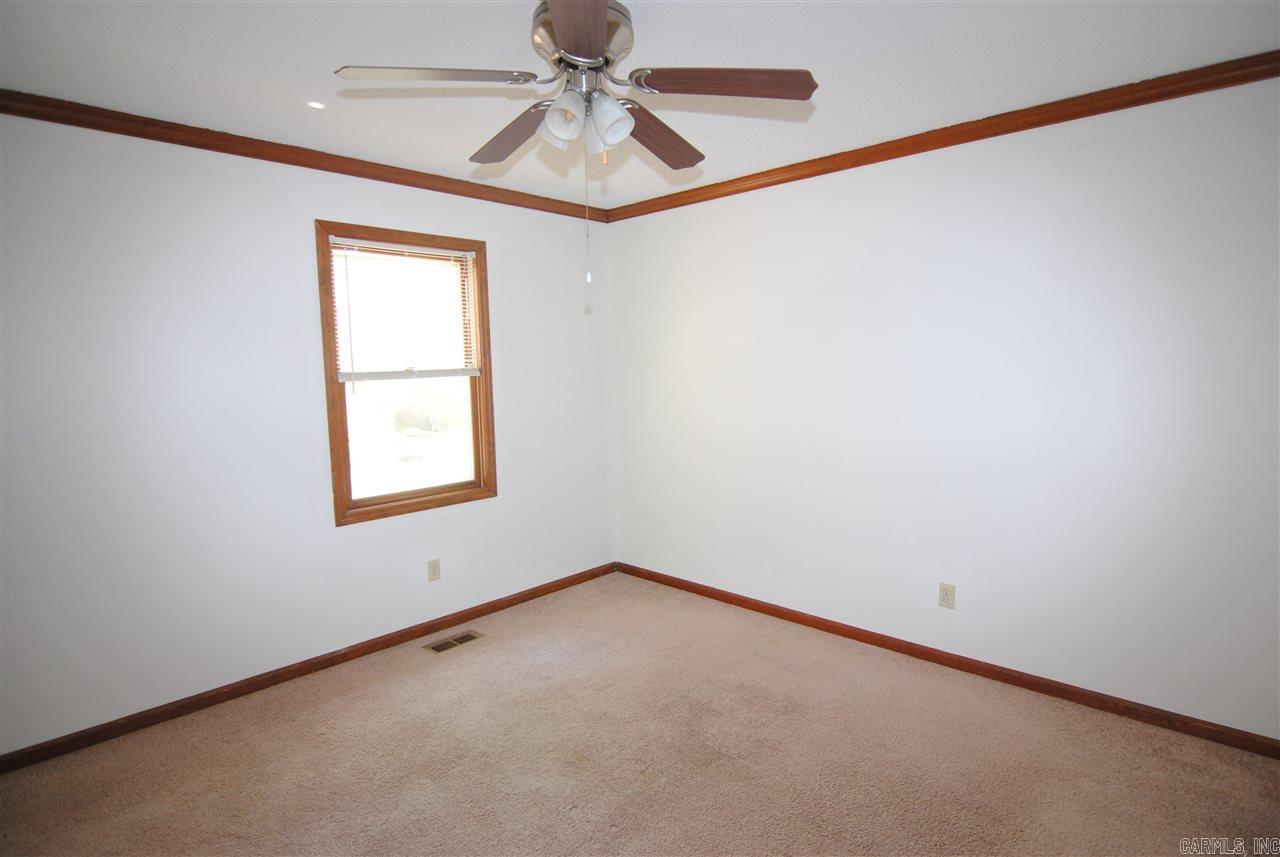 Country Club I - Residential Lease