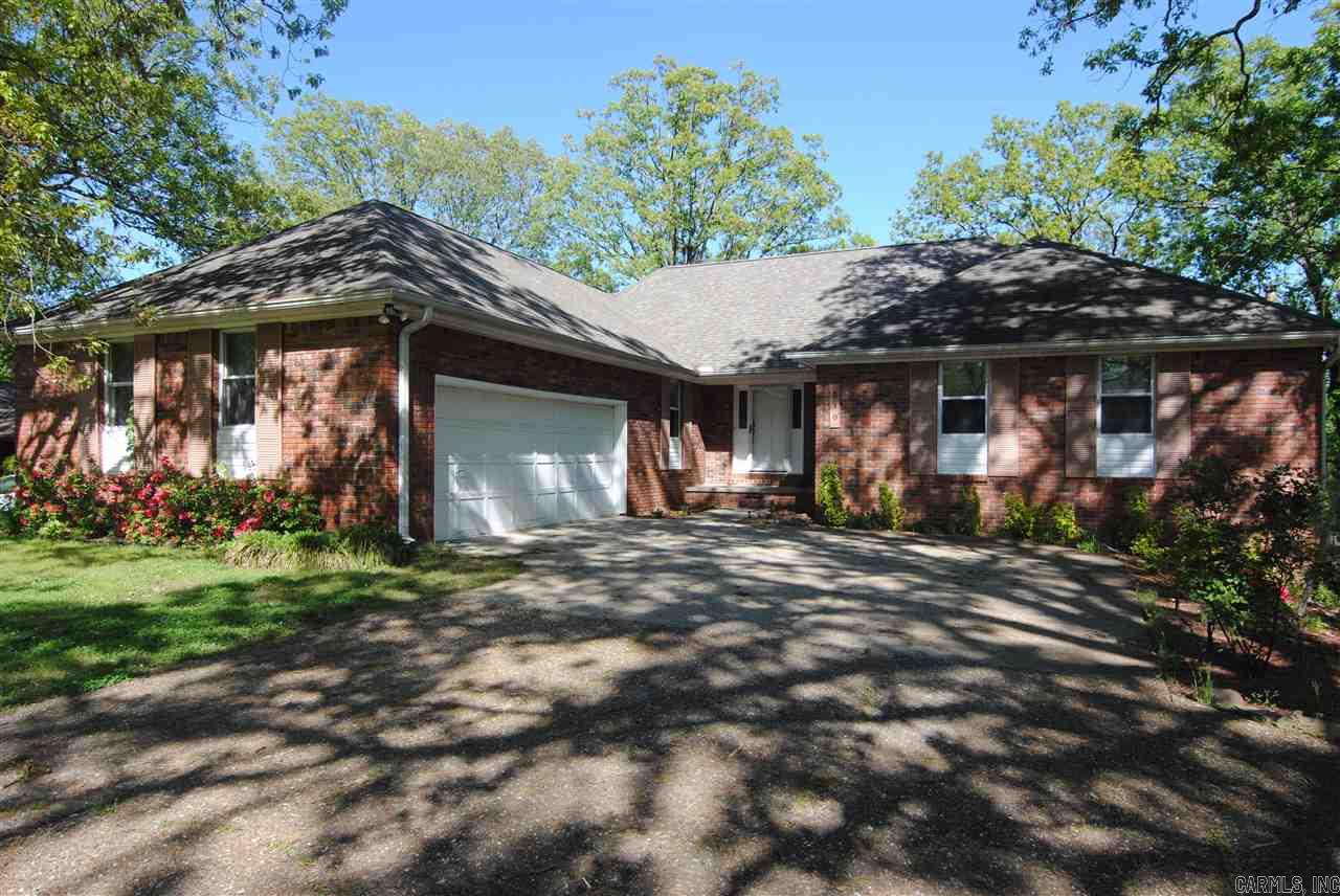 Country Club I - Residential Lease